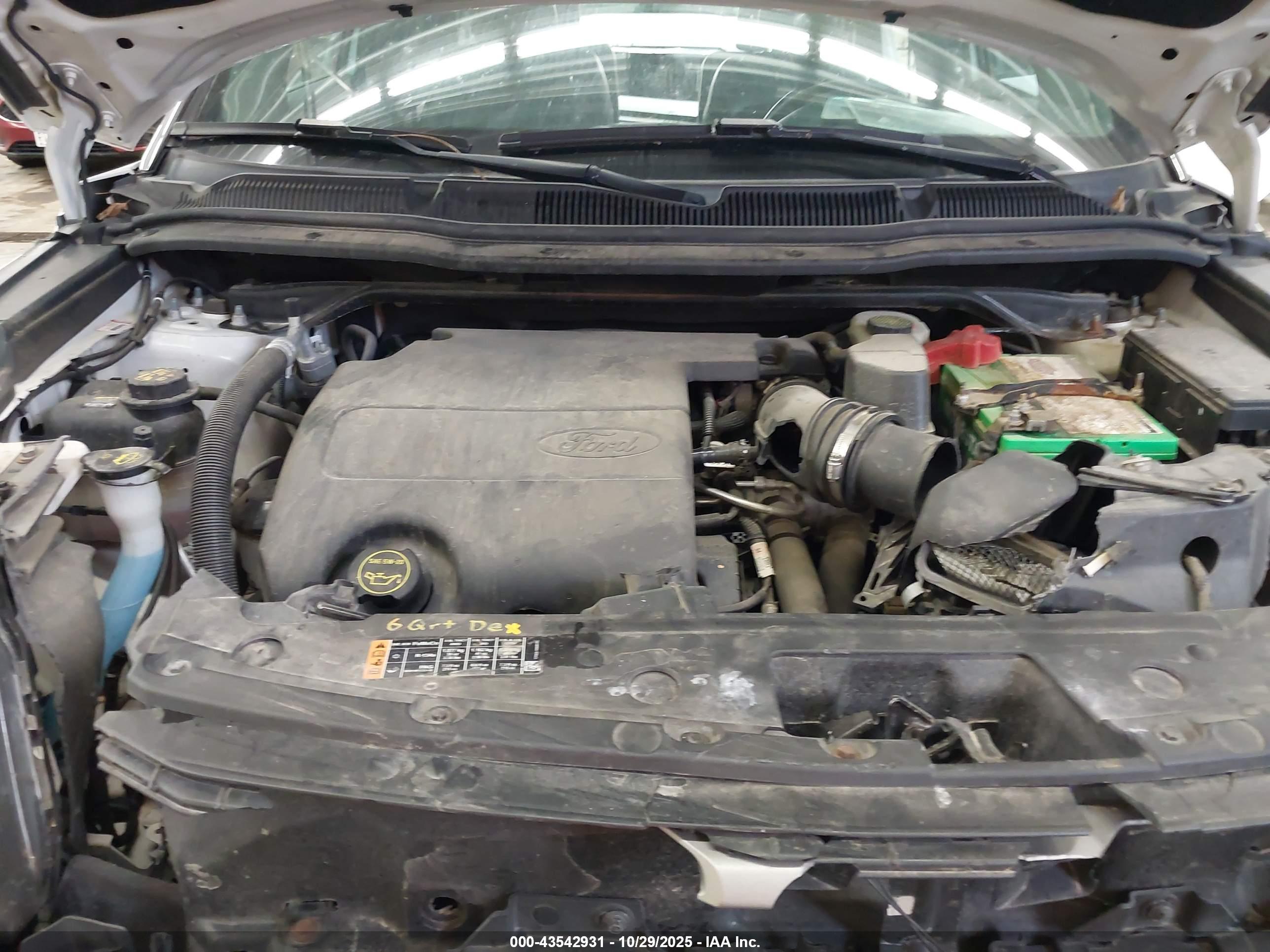 FORD EXPLORER image 10