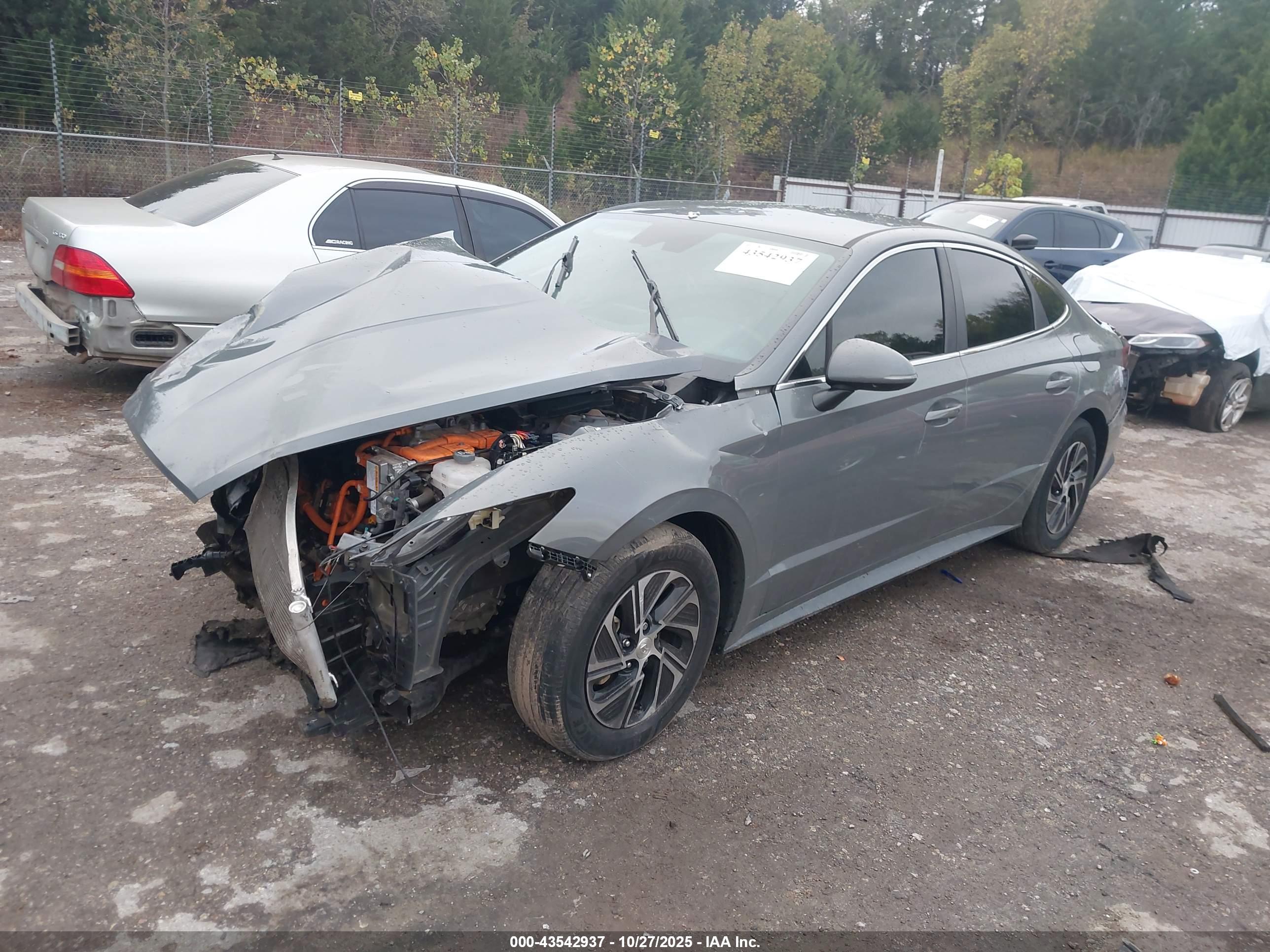 HYUNDAI SONATA image 2