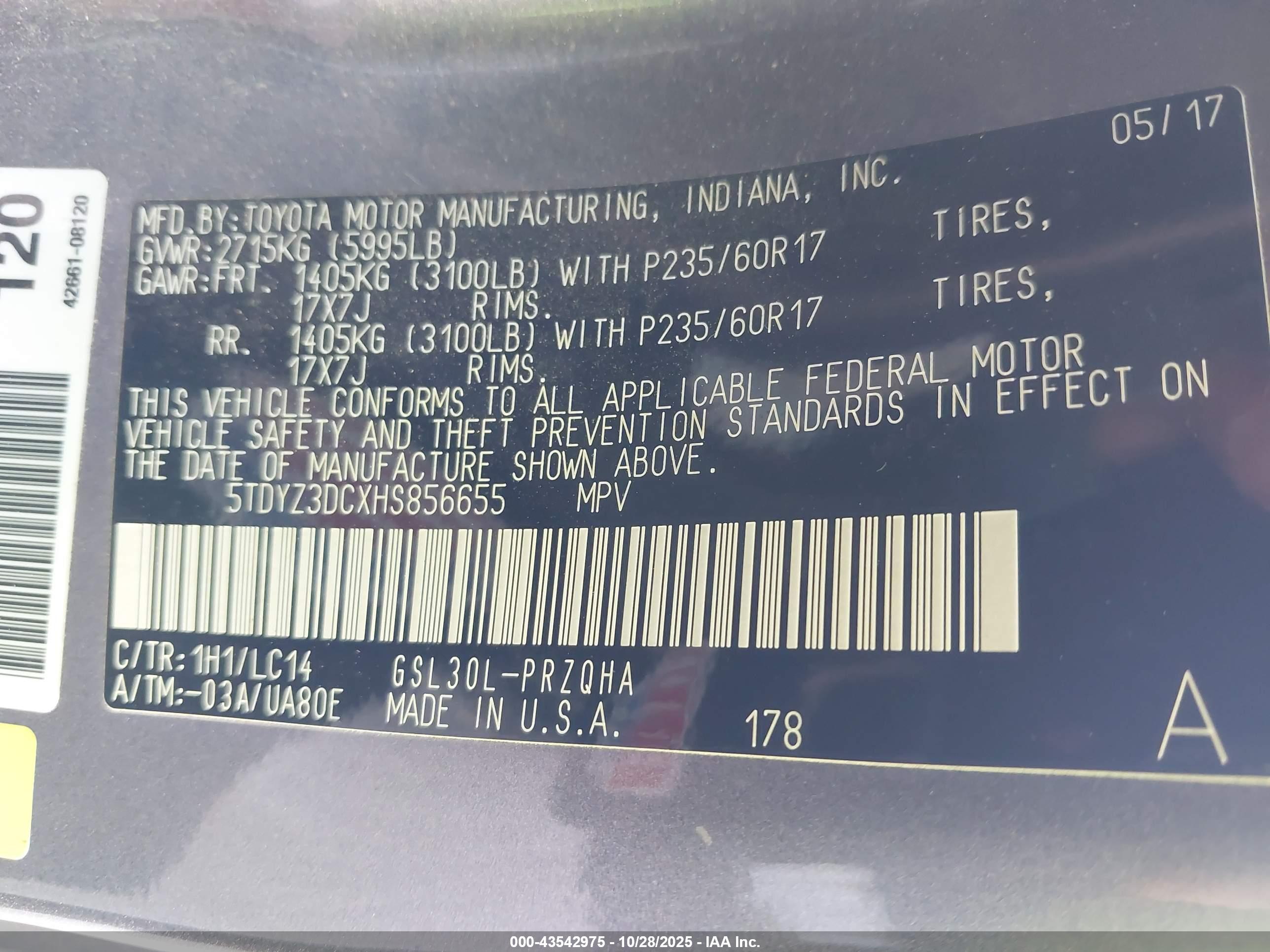 TOYOTA SIENNA image 9