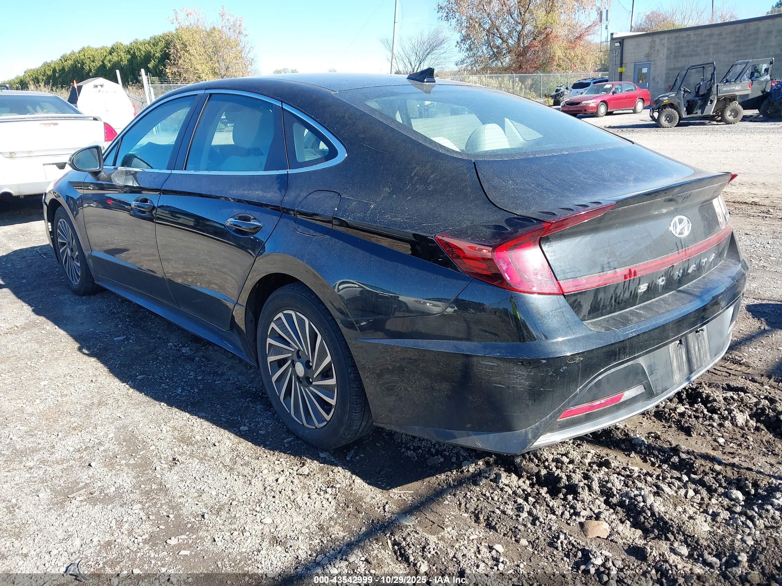 HYUNDAI SONATA image 3