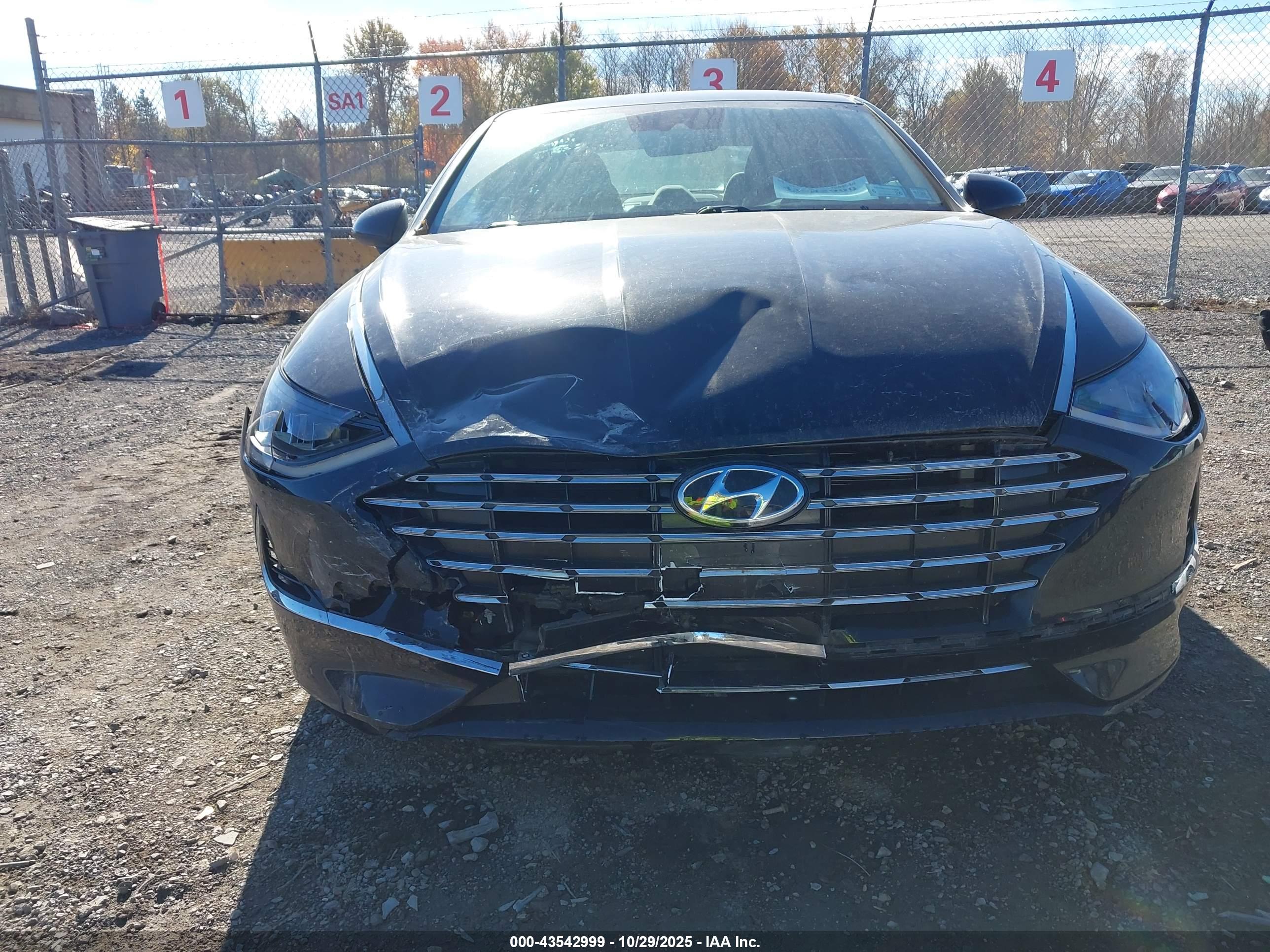 HYUNDAI SONATA image 6