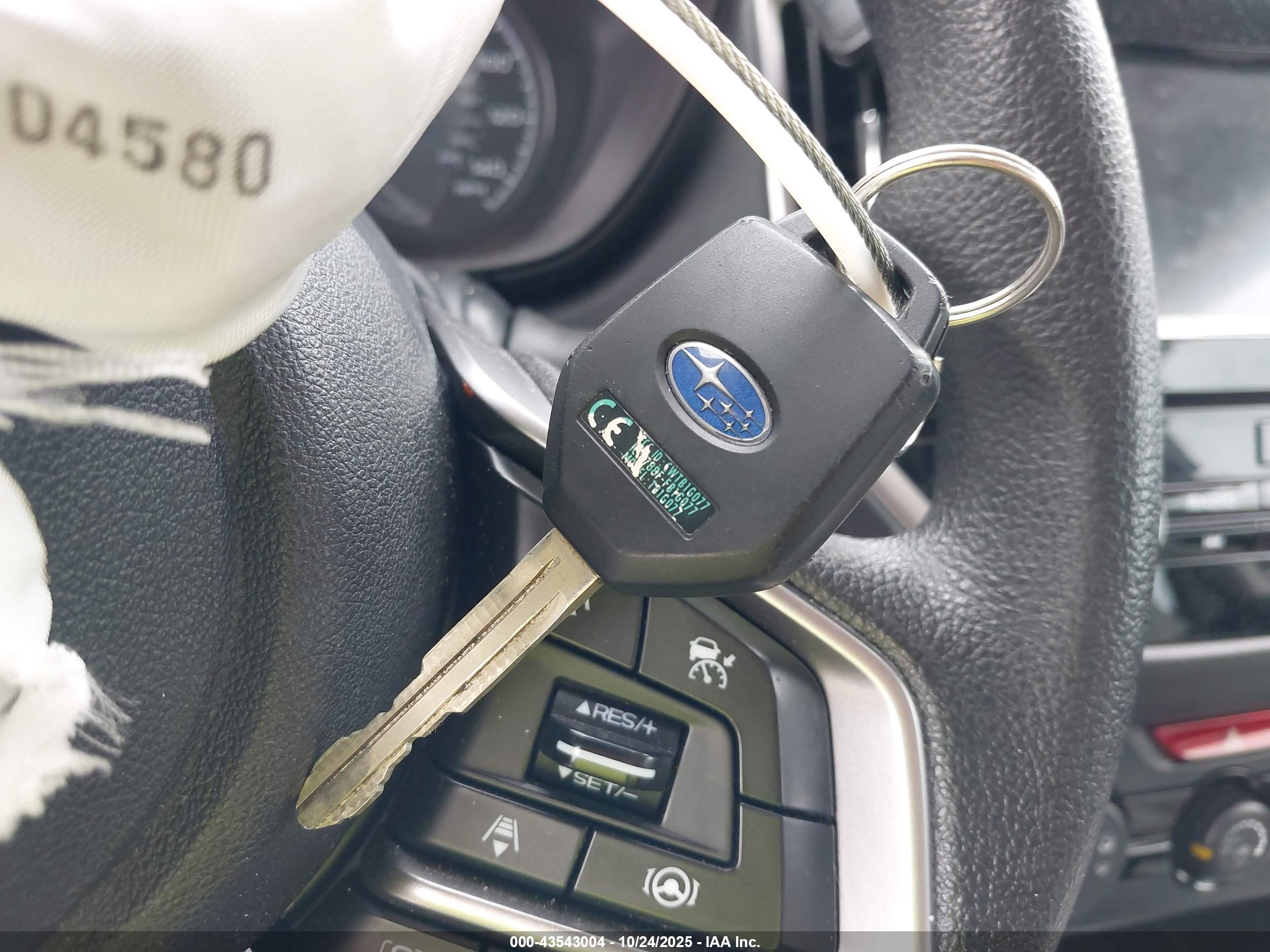 SUBARU FORESTER image 11