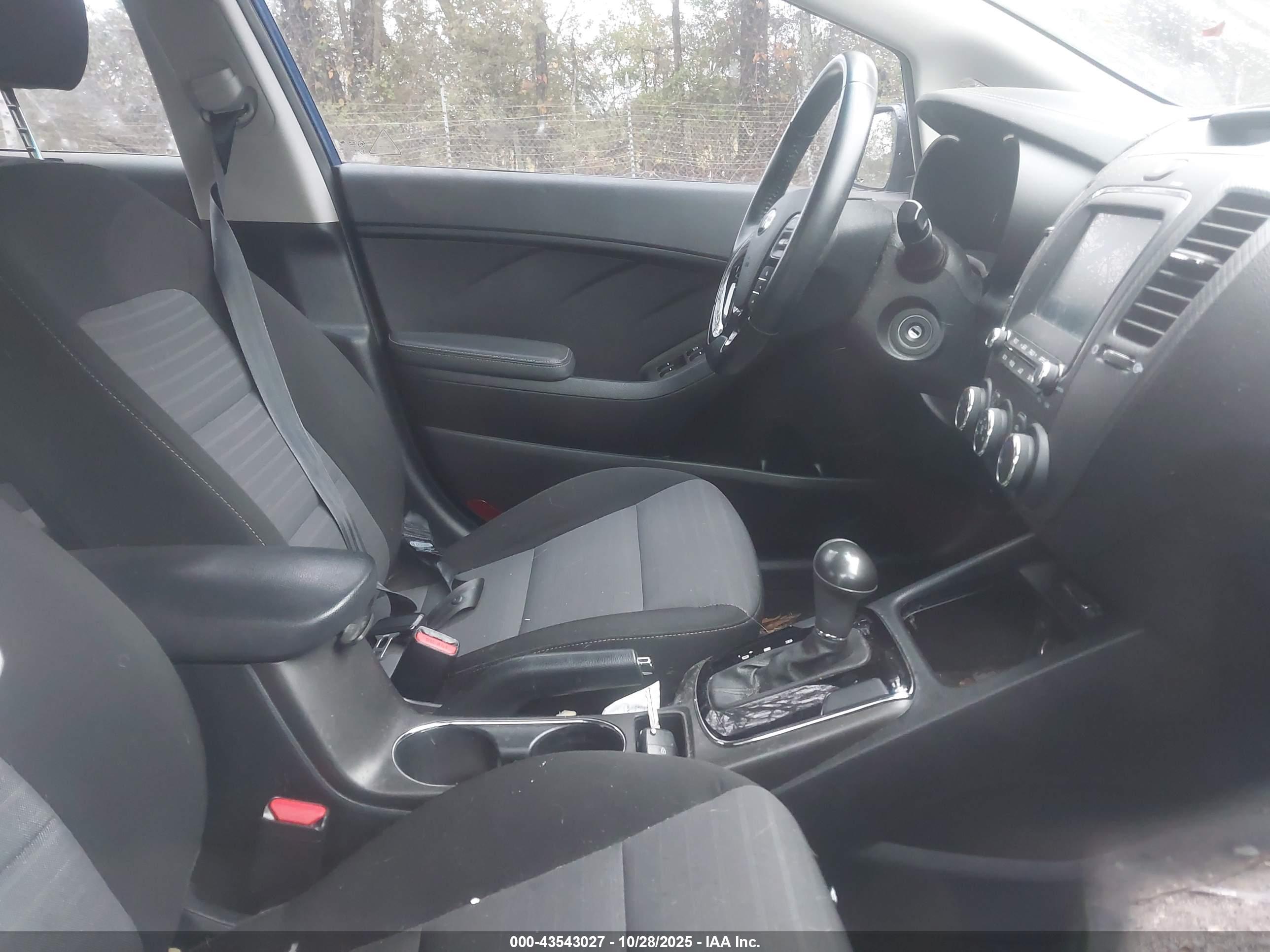 KIA FORTE image 5