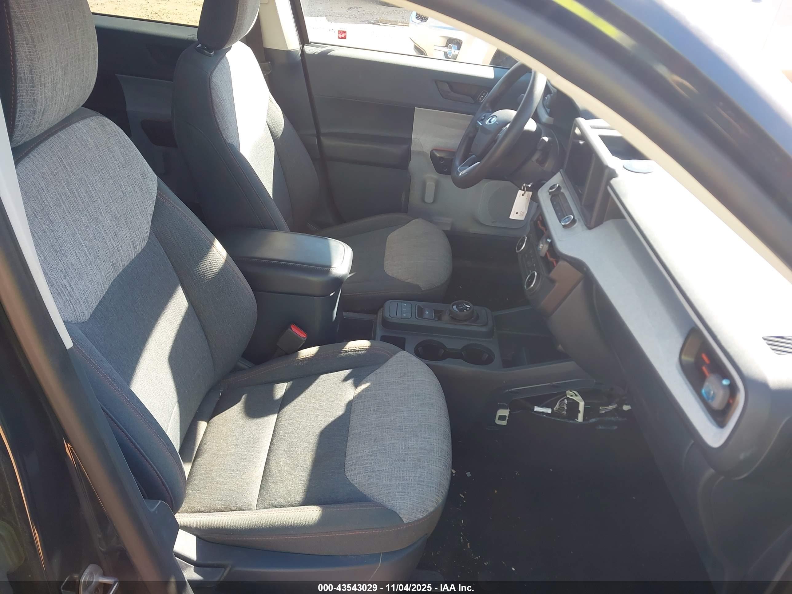 FORD MAVERICK image 5