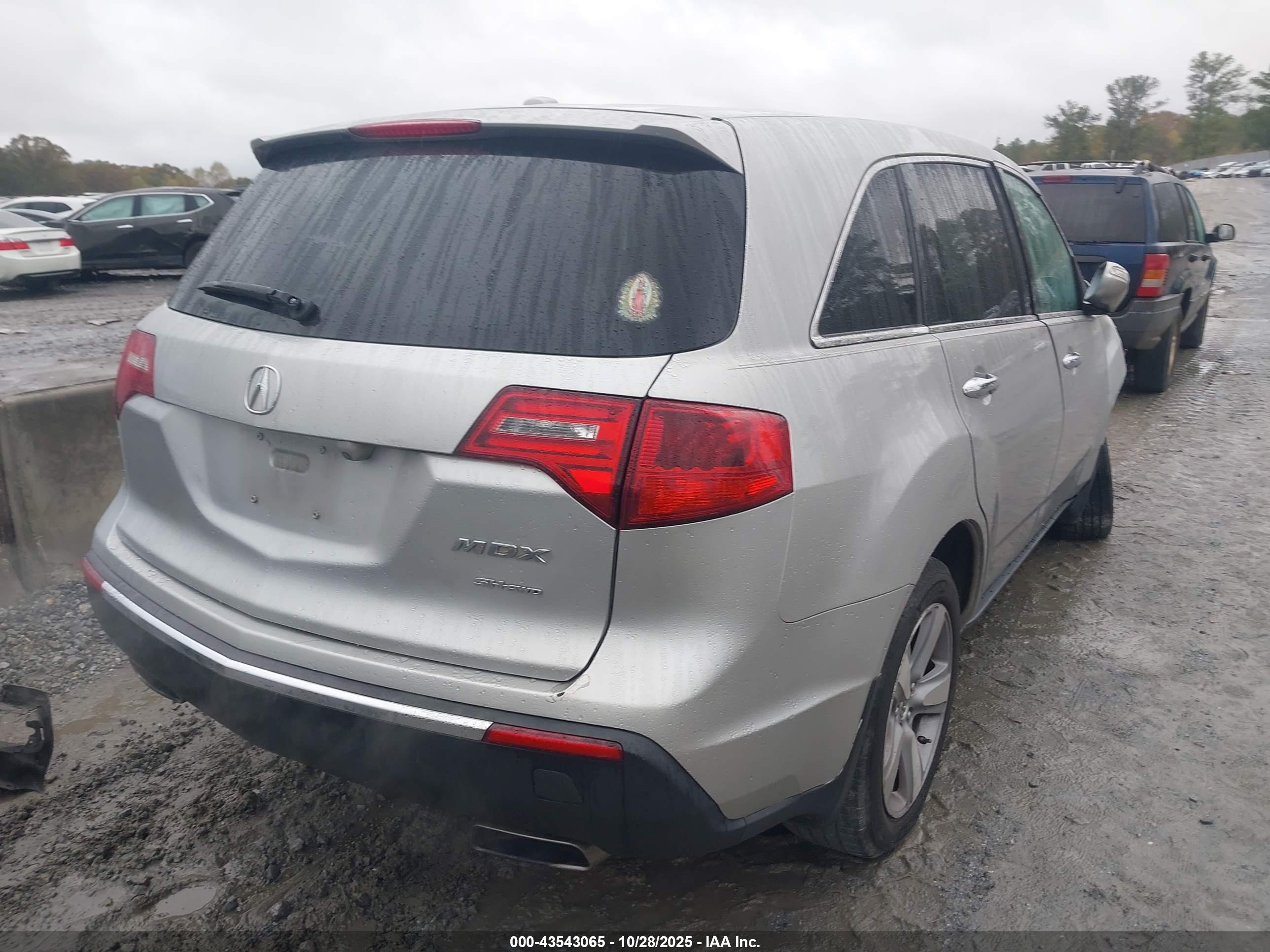 ACURA MDX image 4
