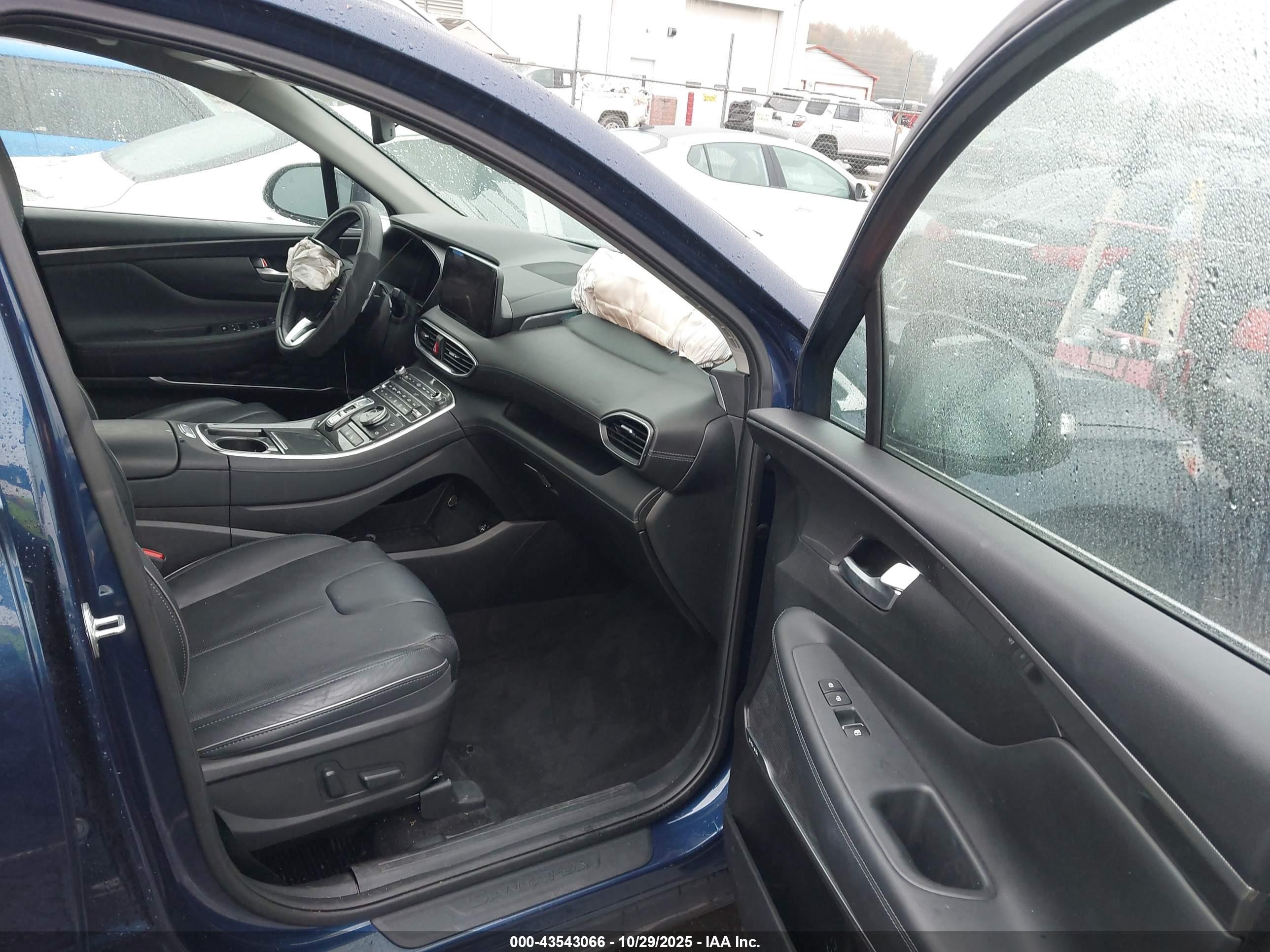 HYUNDAI SANTA image 5