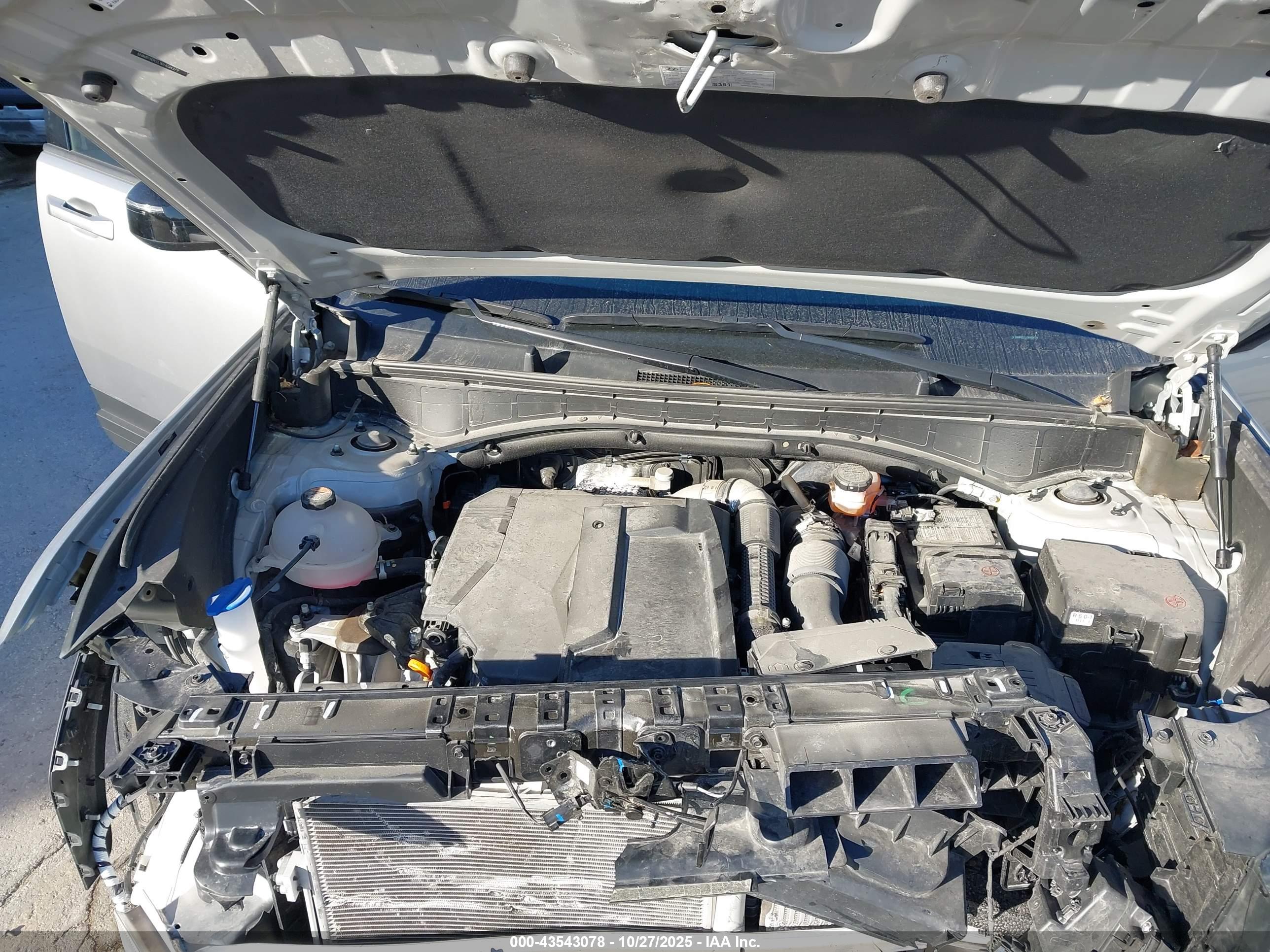HYUNDAI SANTA image 10