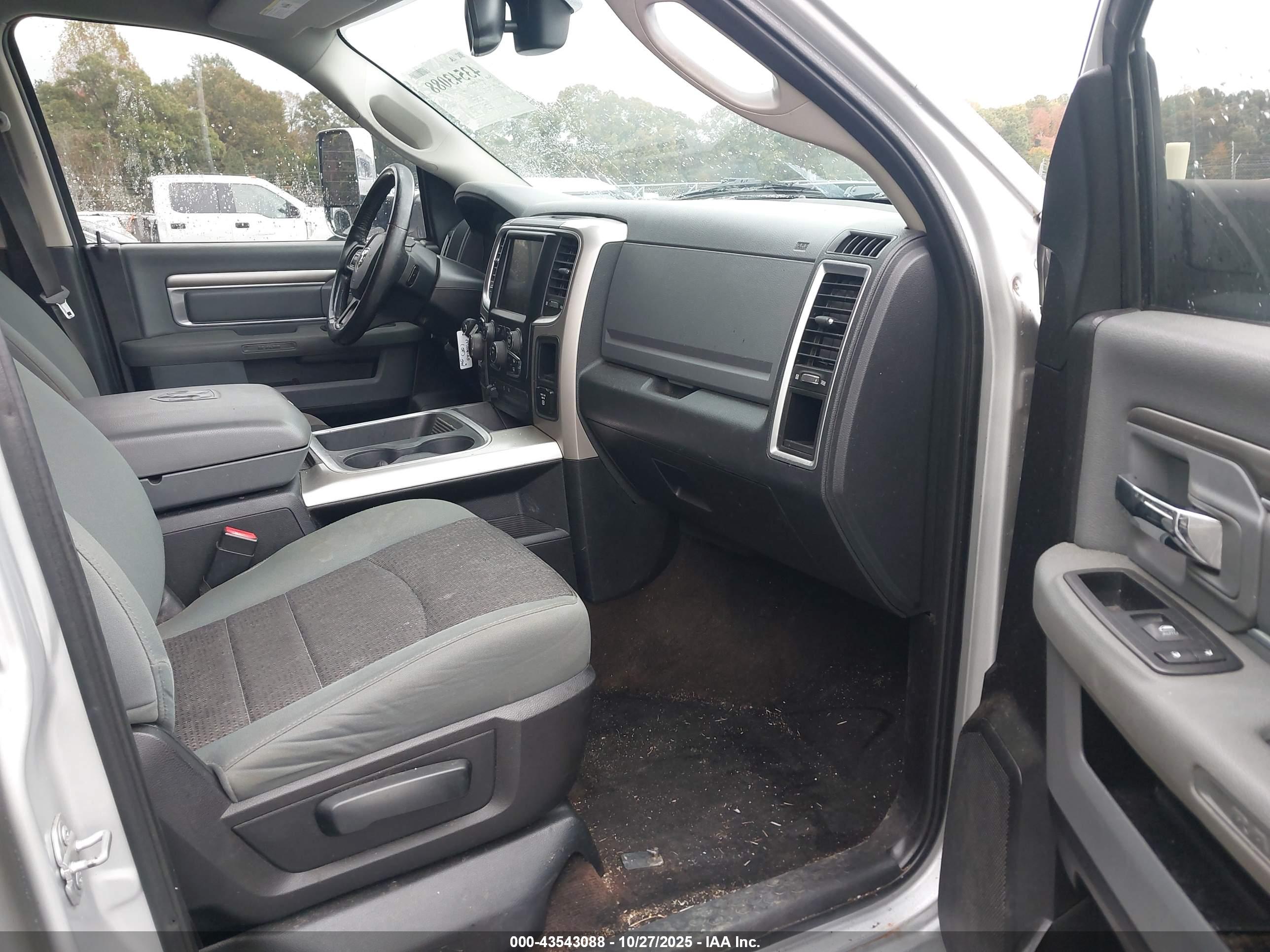 RAM 1500 image 5
