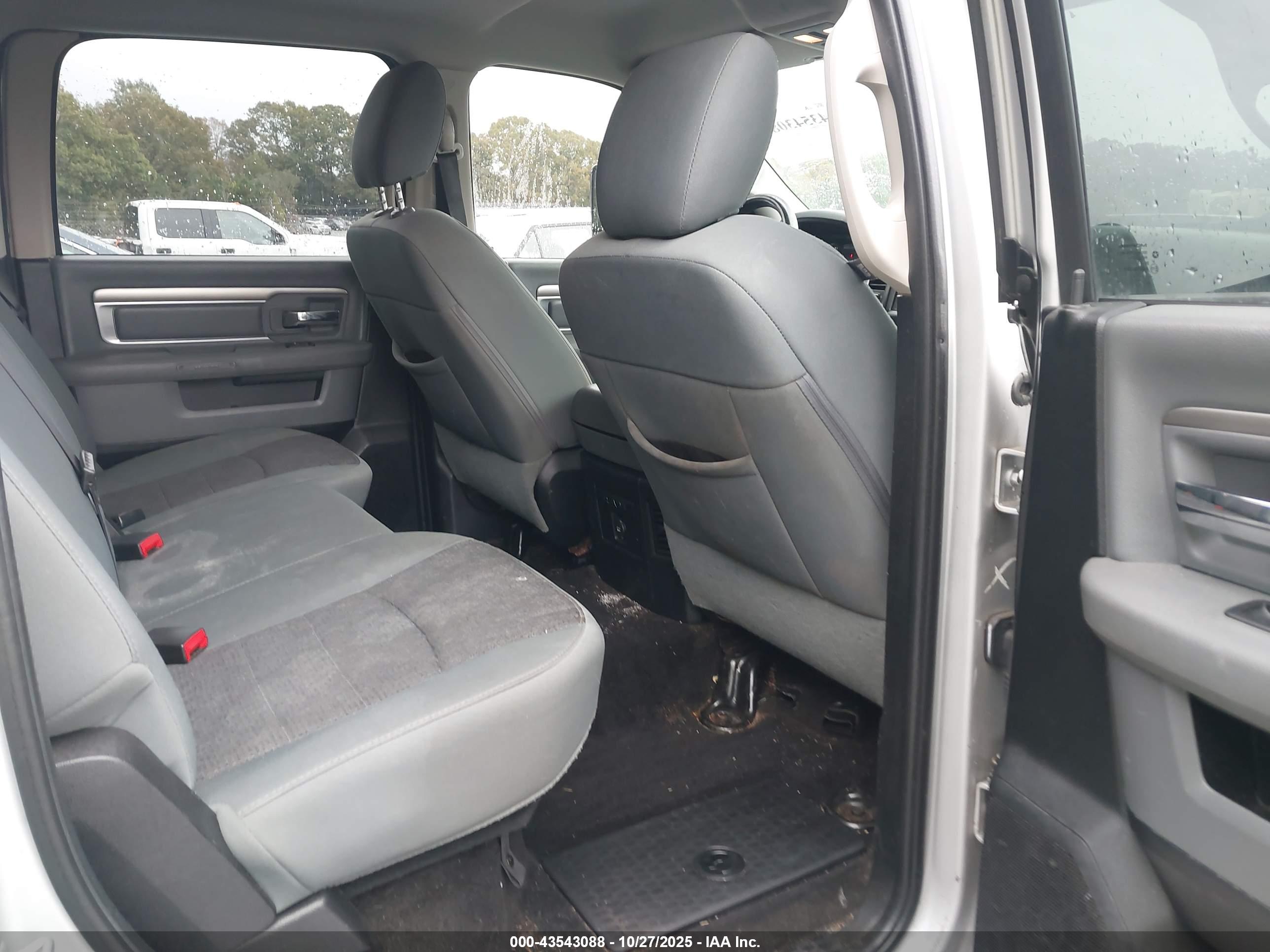 RAM 1500 image 8