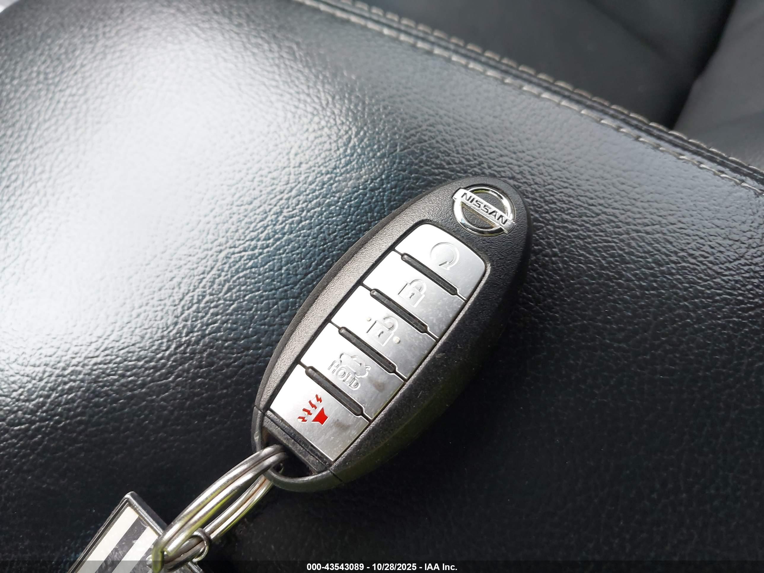 NISSAN ALTIMA image 11