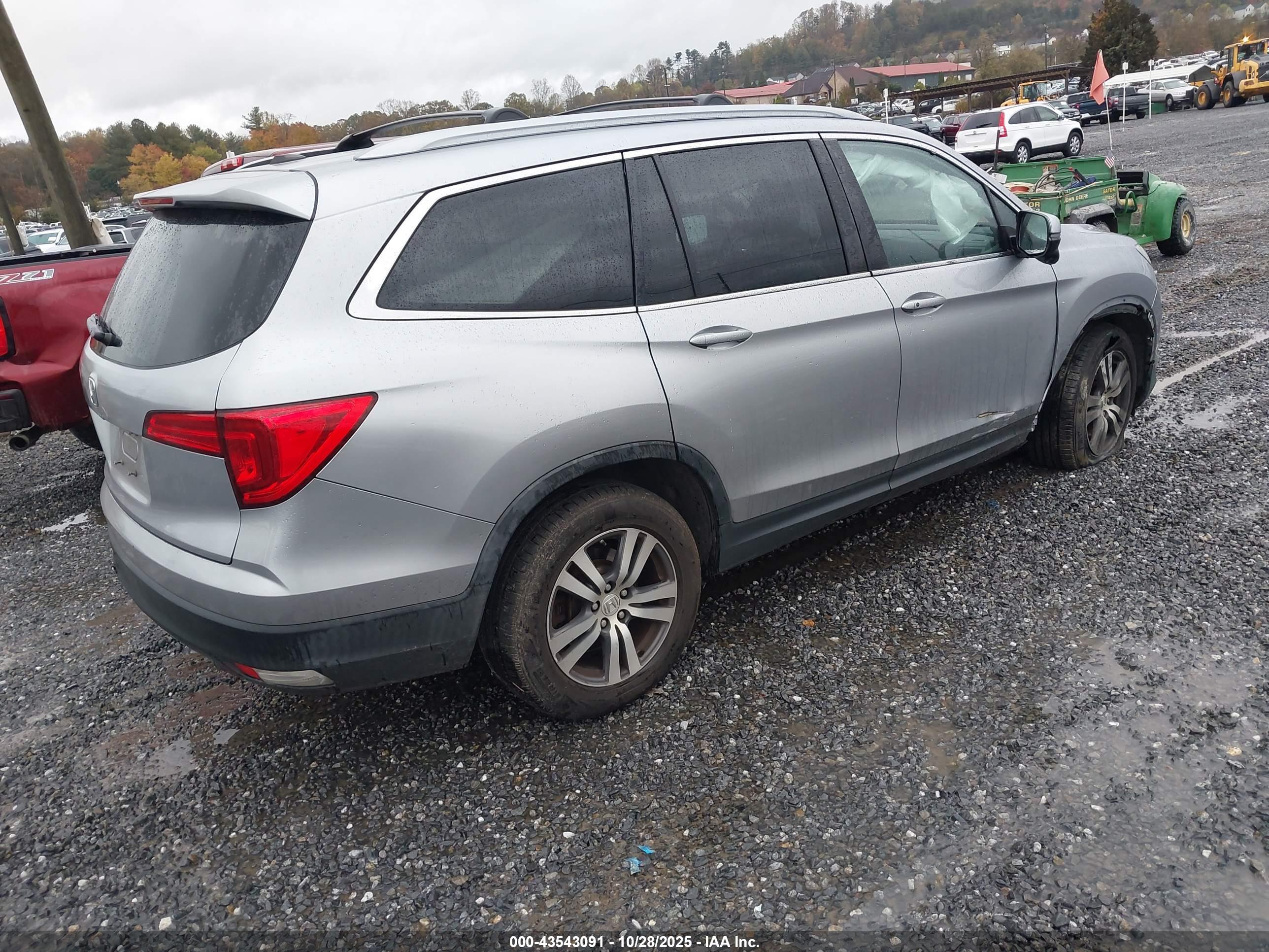 HONDA PILOT image 4