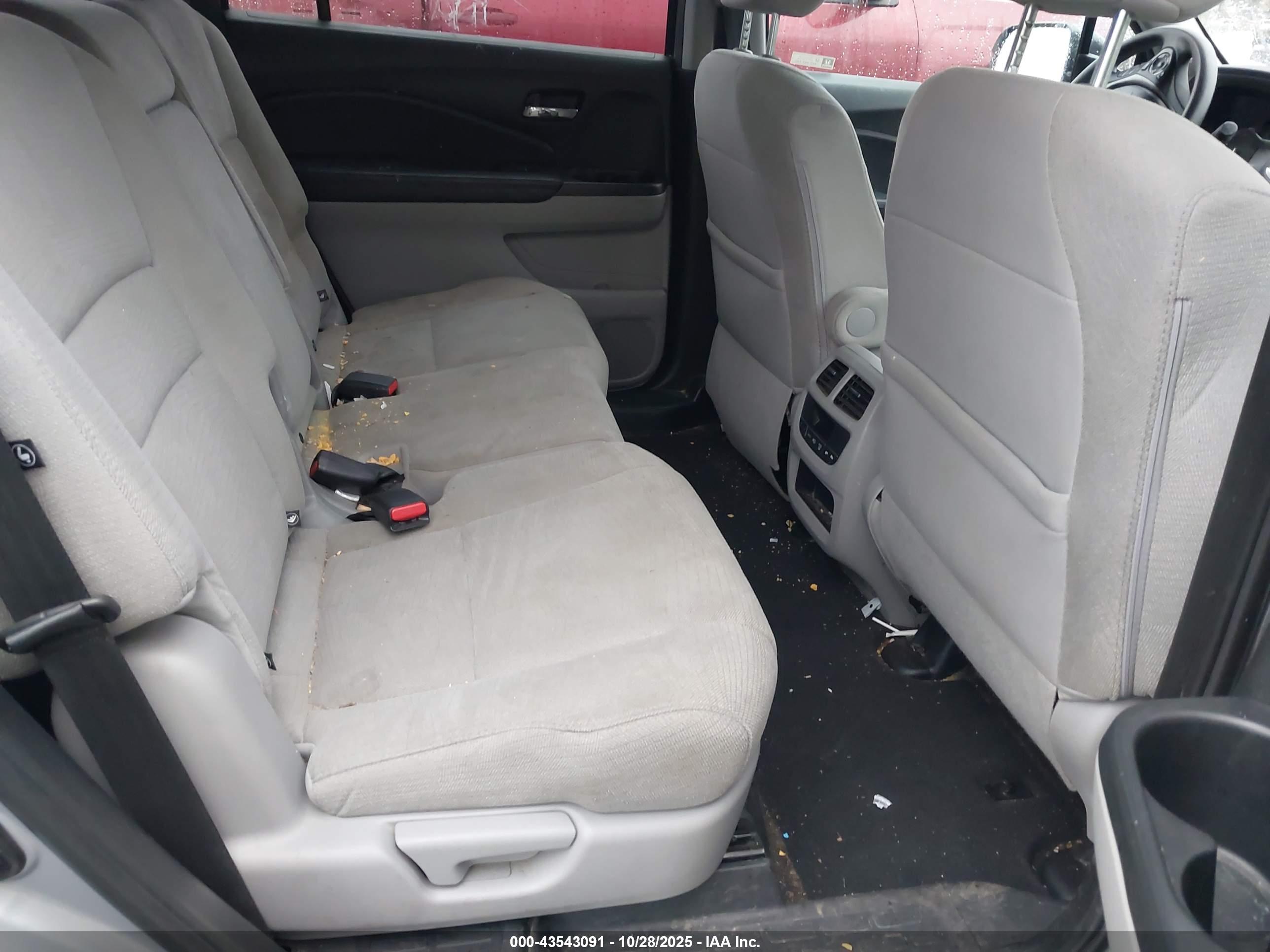 HONDA PILOT image 8
