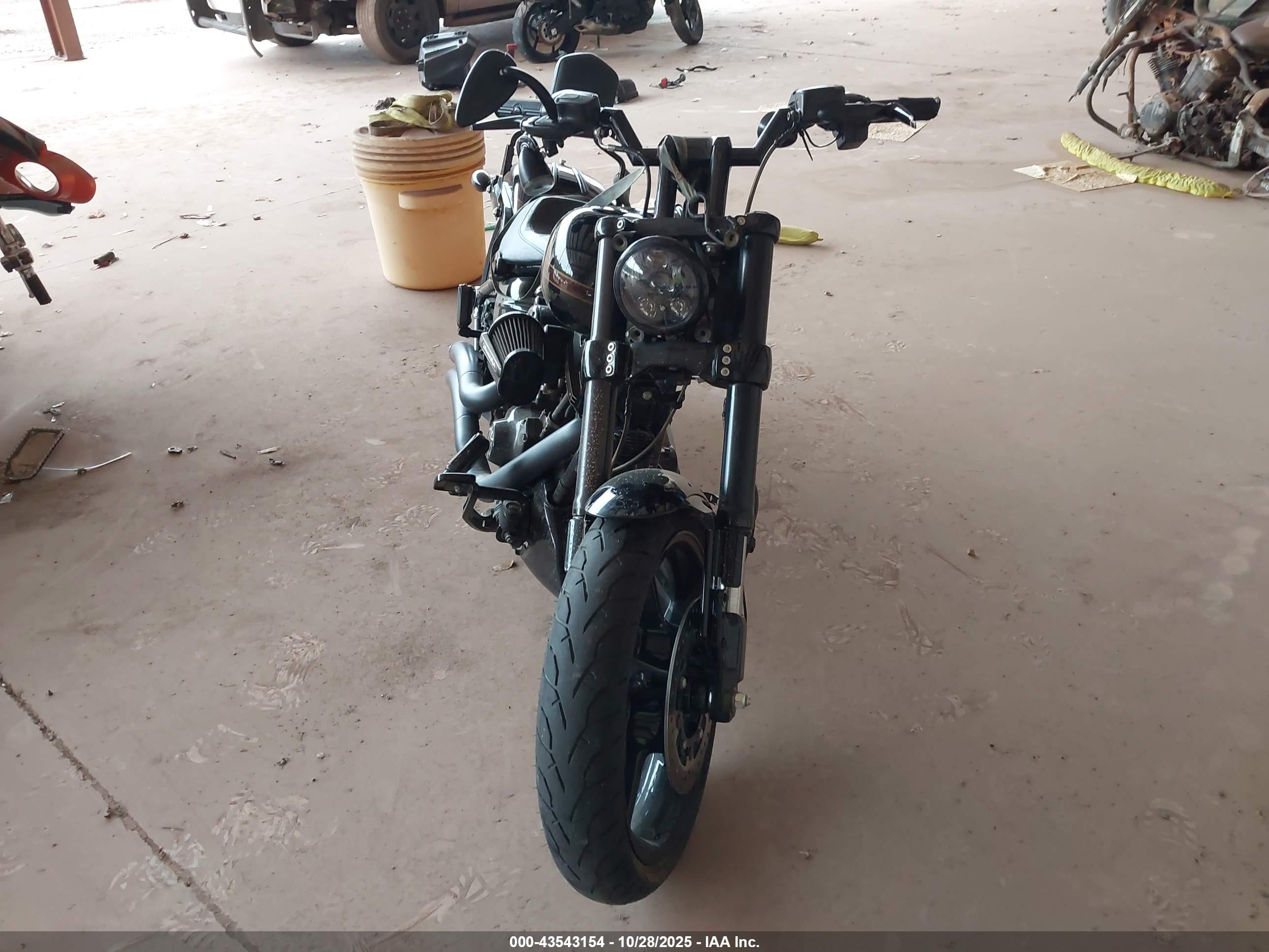 HARLEY-DAVIDSON FXSE image 5