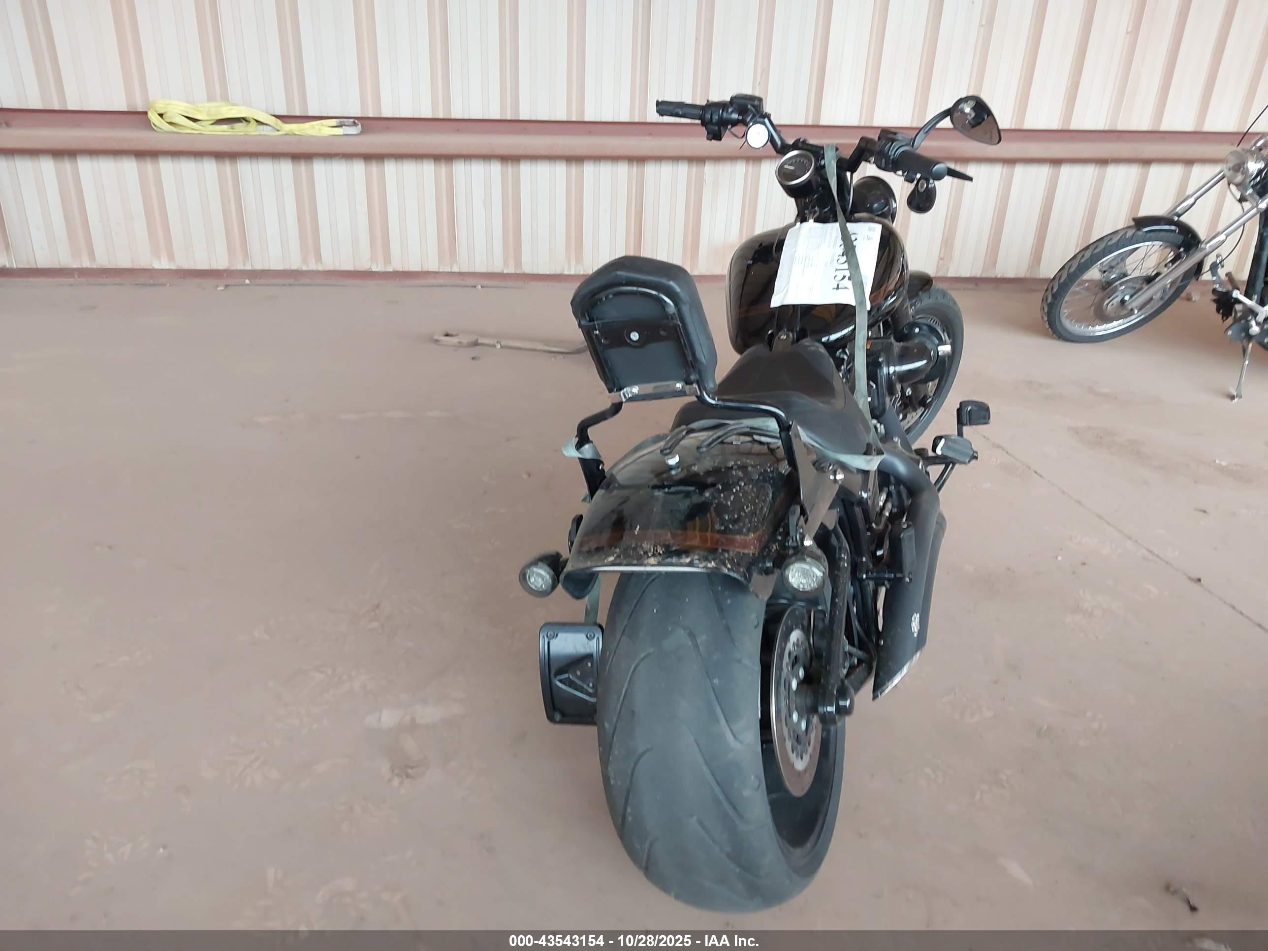 HARLEY-DAVIDSON FXSE image 6