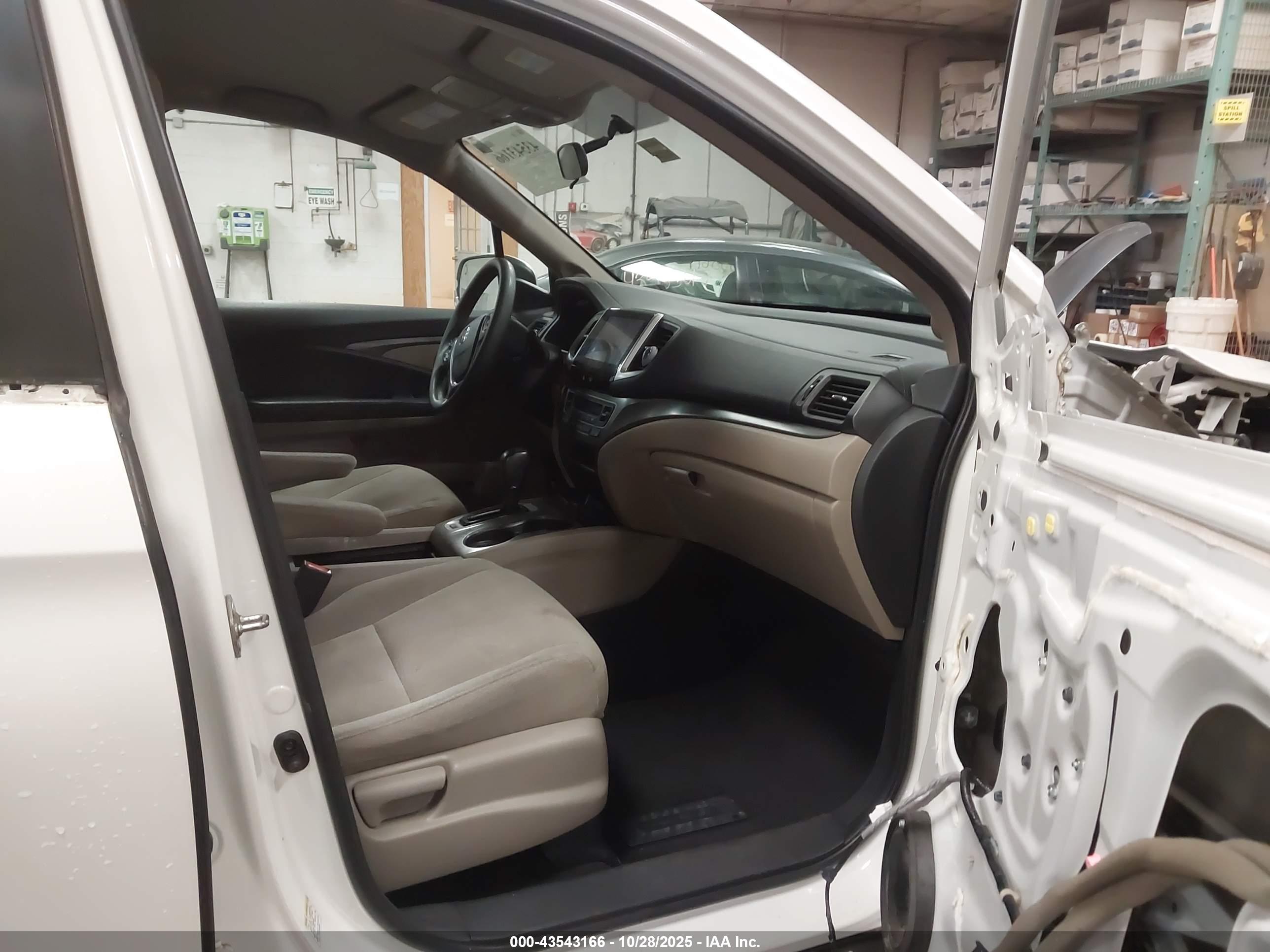 HONDA PILOT image 5