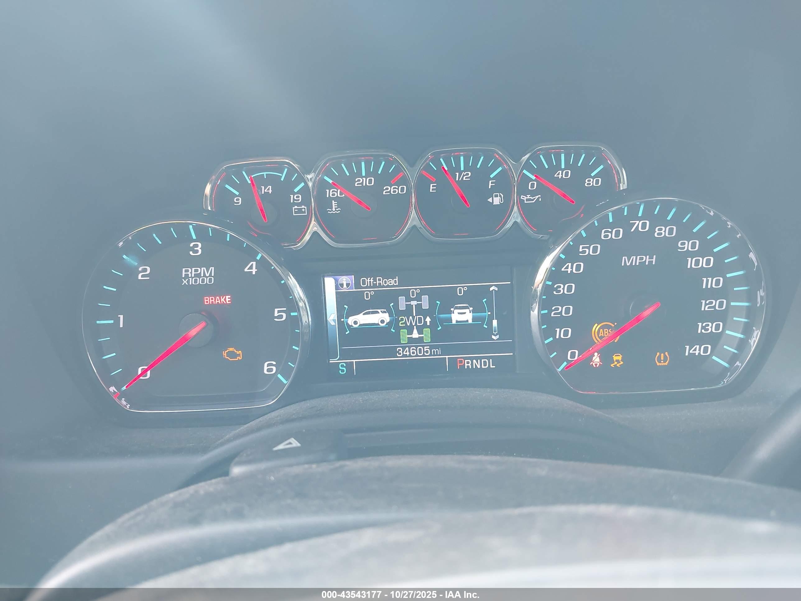 CHEVROLET TAHOE image 7