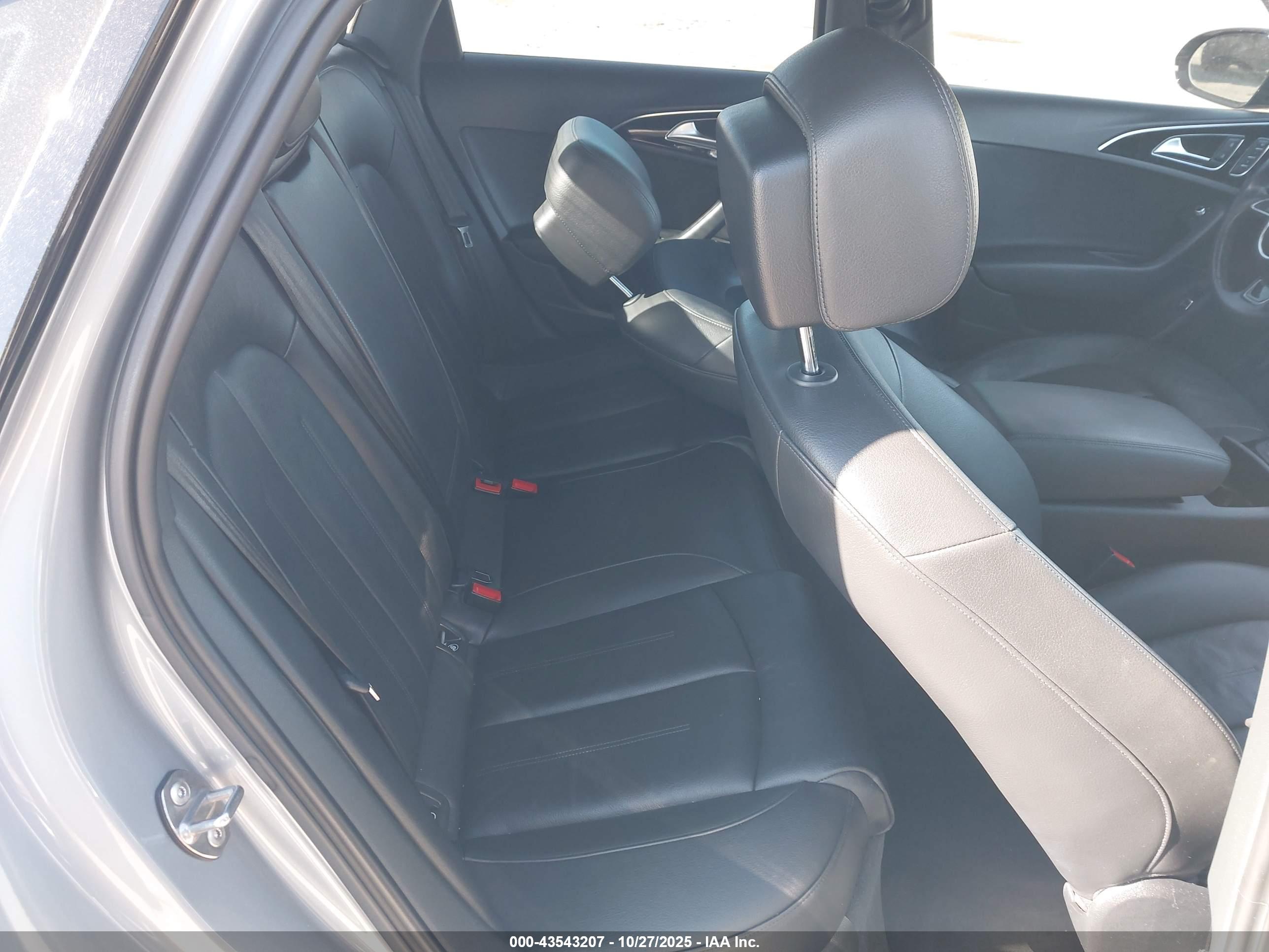 AUDI A6 image 8