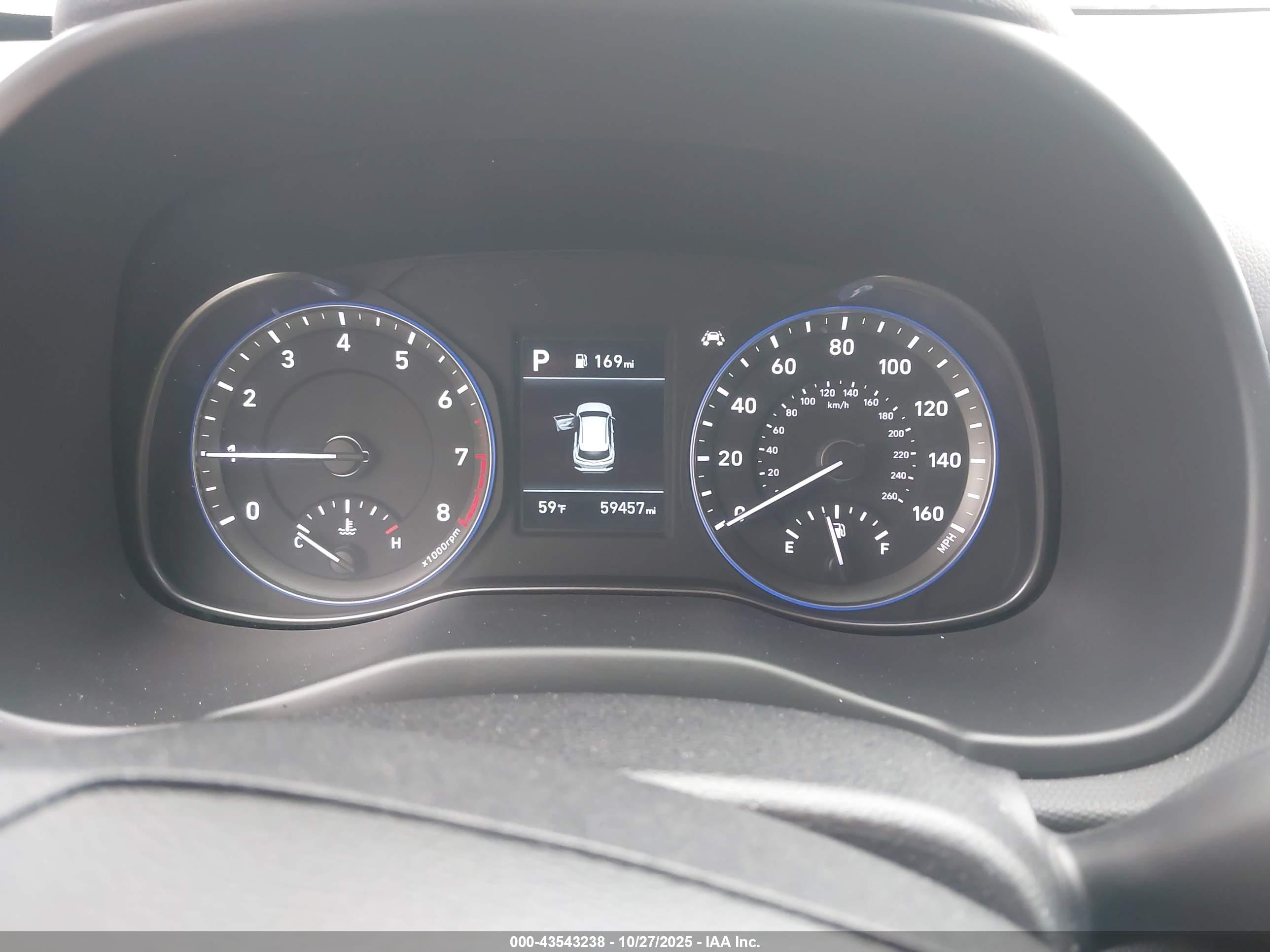 HYUNDAI KONA image 7