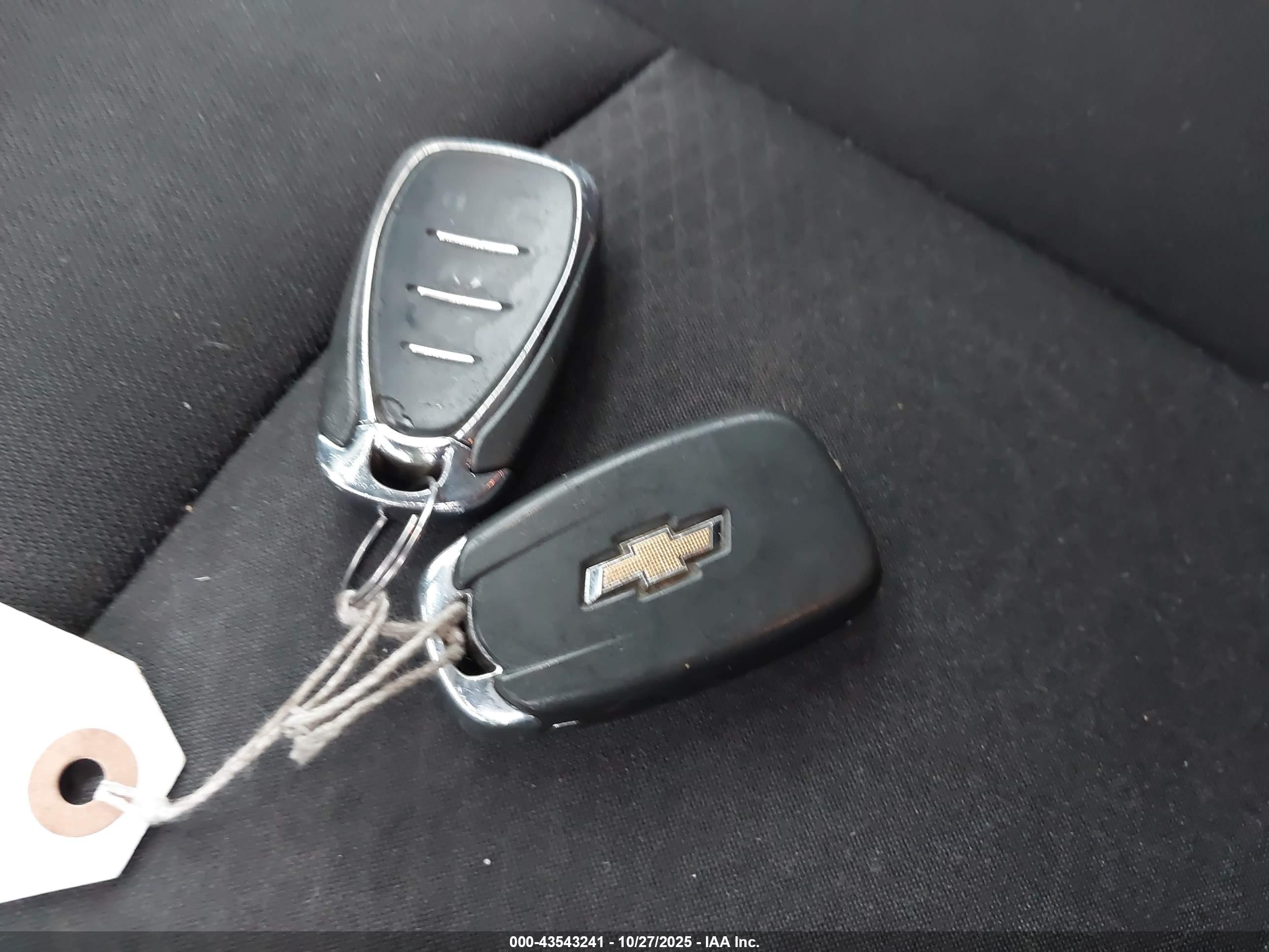 CHEVROLET MALIBU image 11