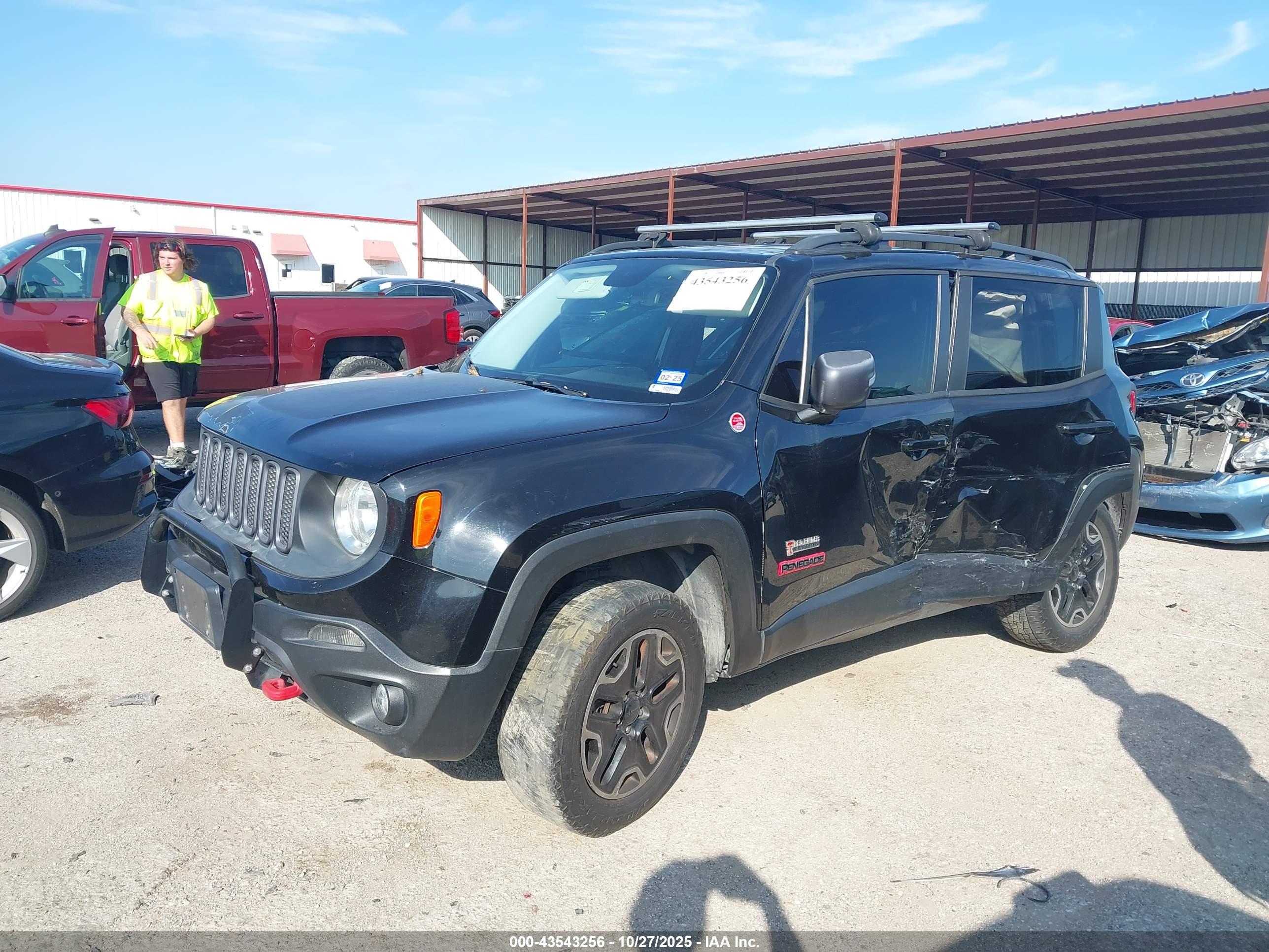 JEEP RENEGADE image 2