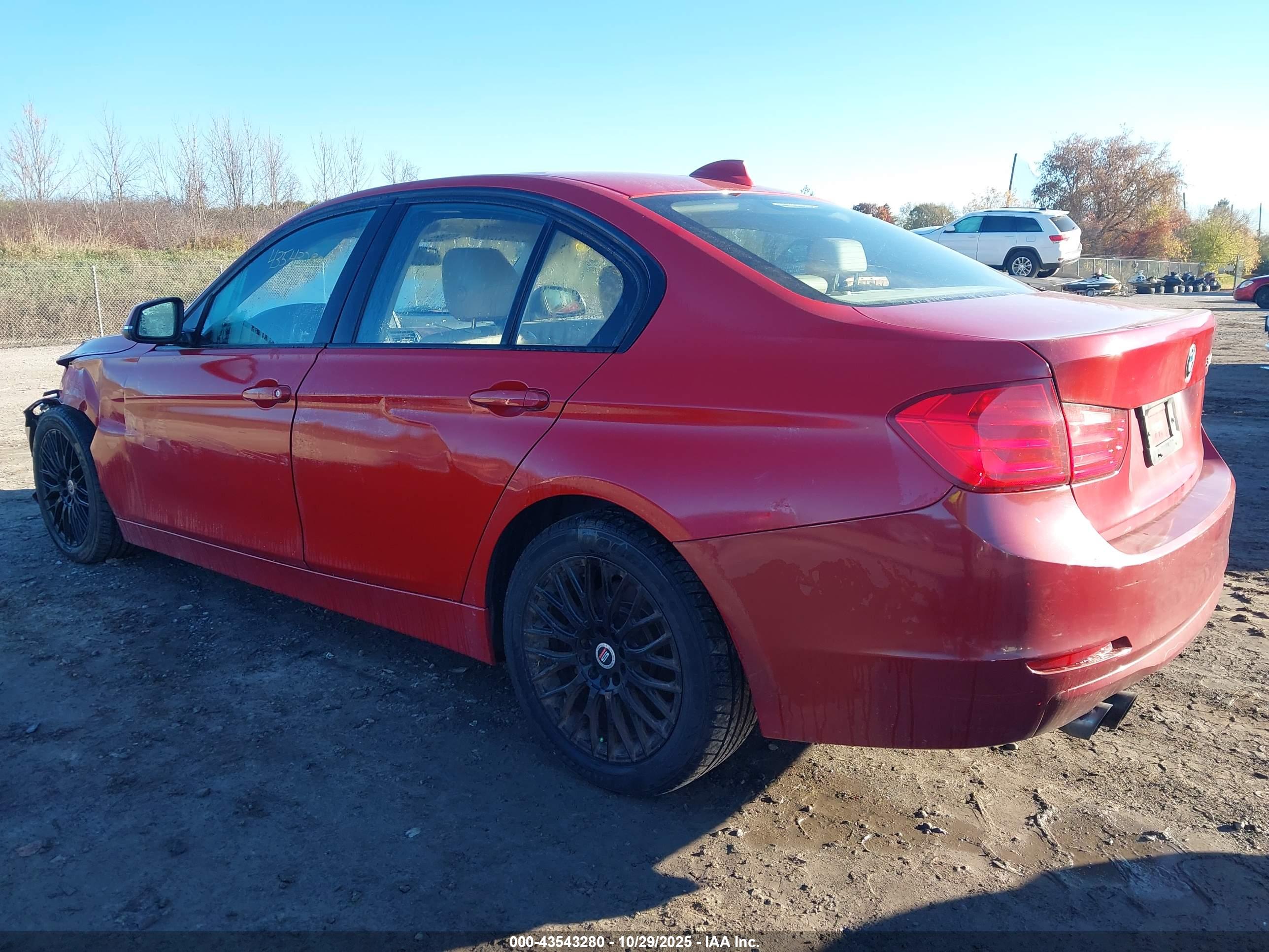 BMW 328I image 3