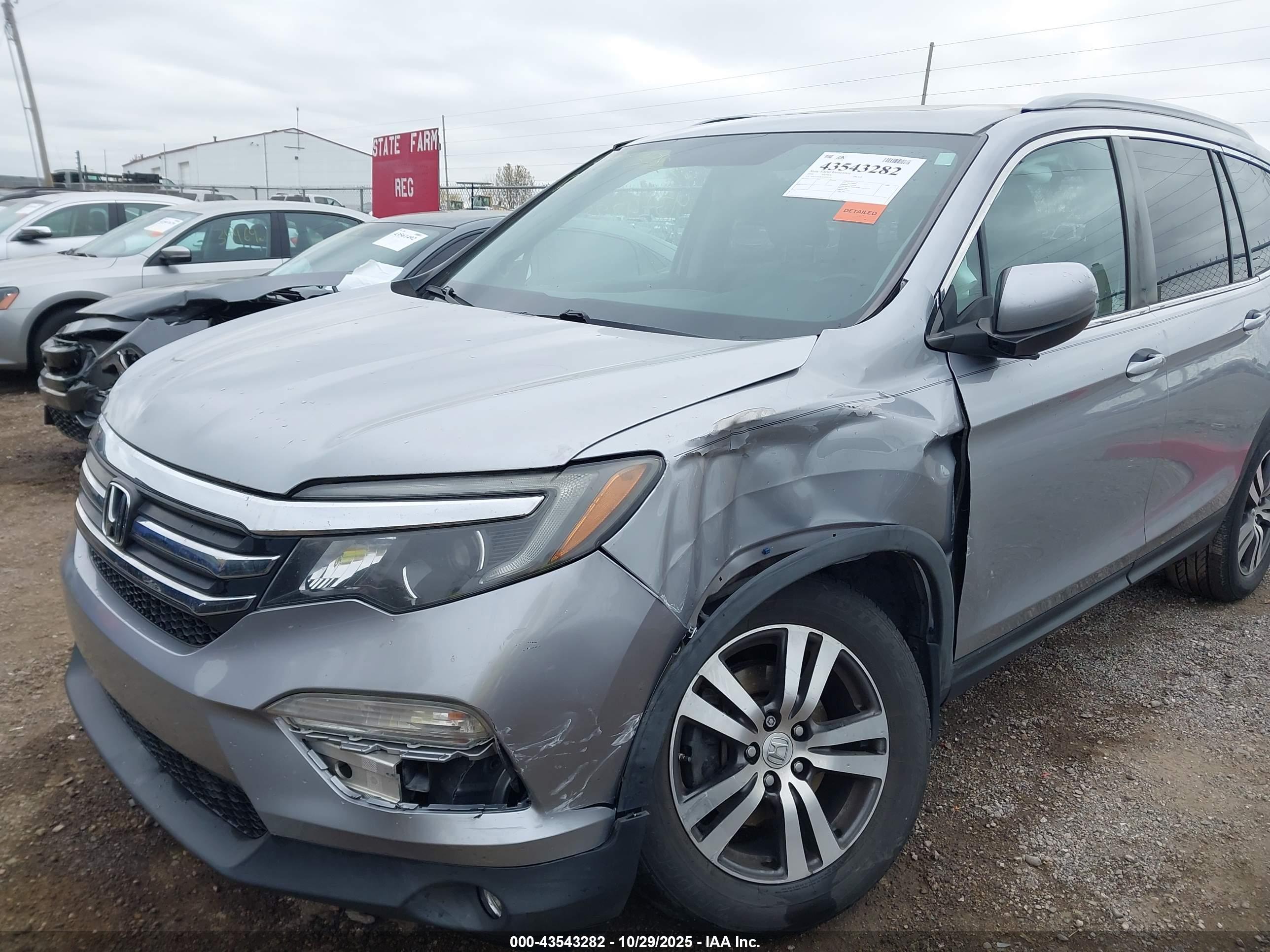 HONDA PILOT image 6
