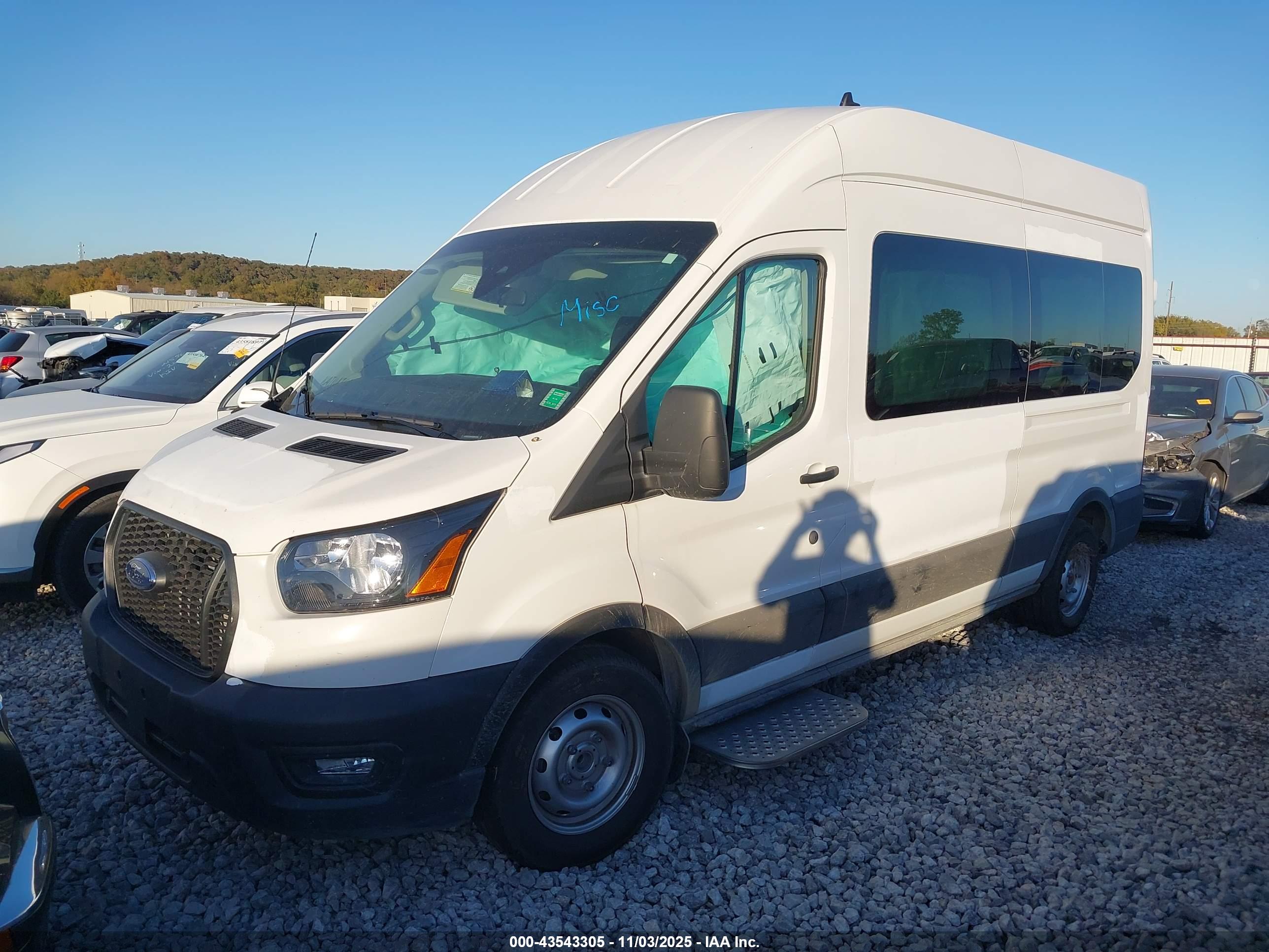 FORD TRANSIT-350 image 2