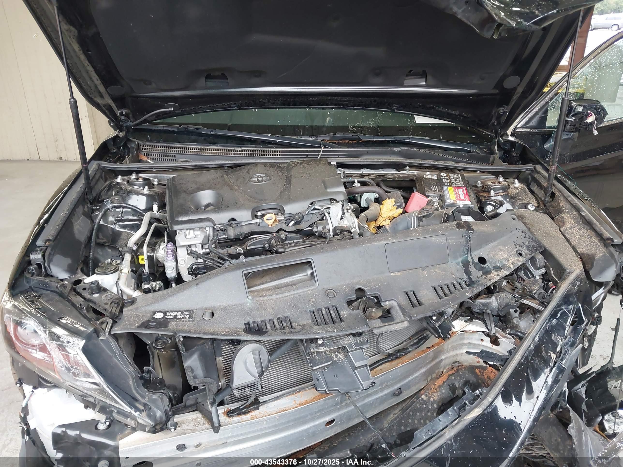 TOYOTA CAMRY image 10
