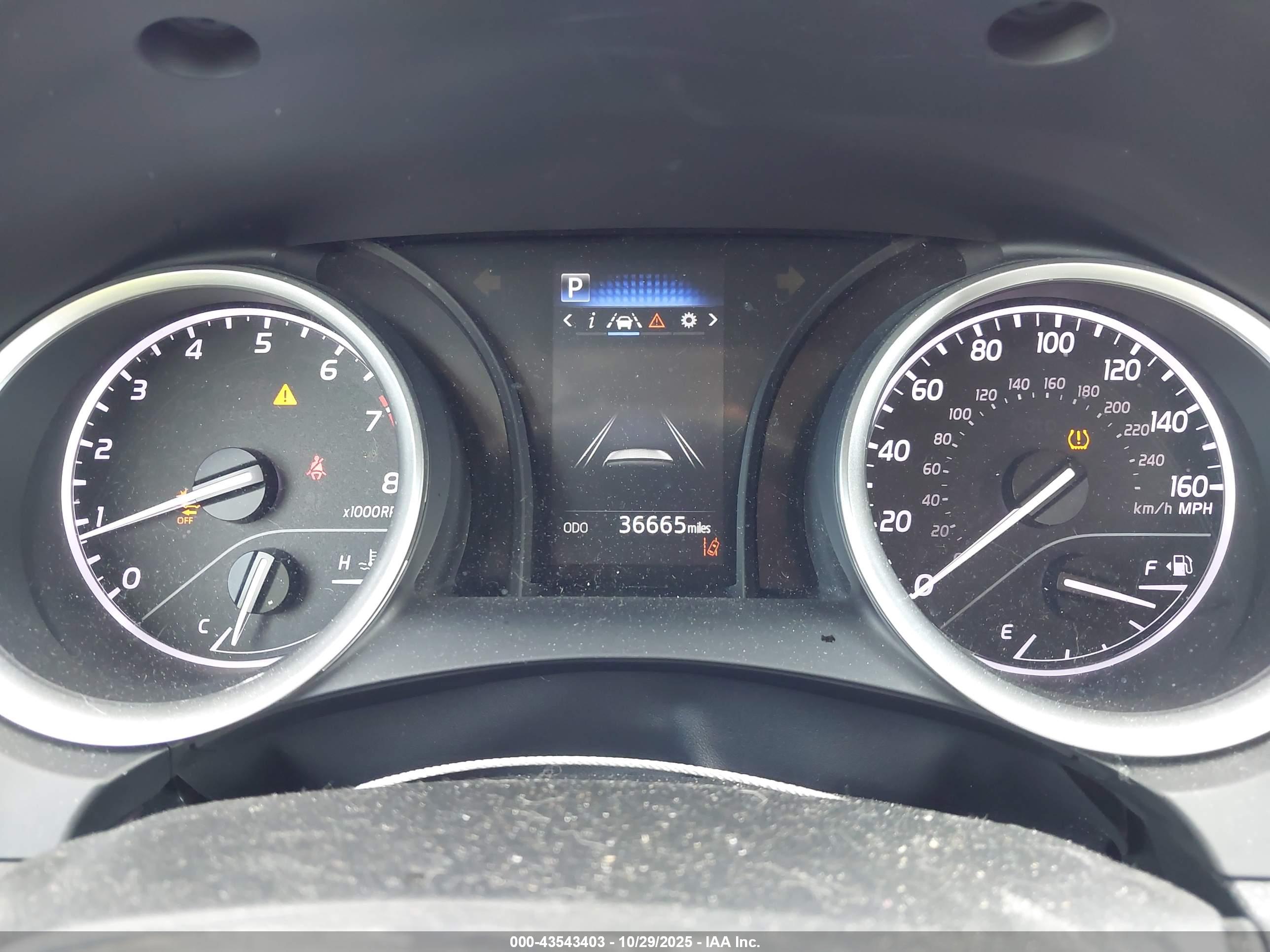 TOYOTA CAMRY image 7