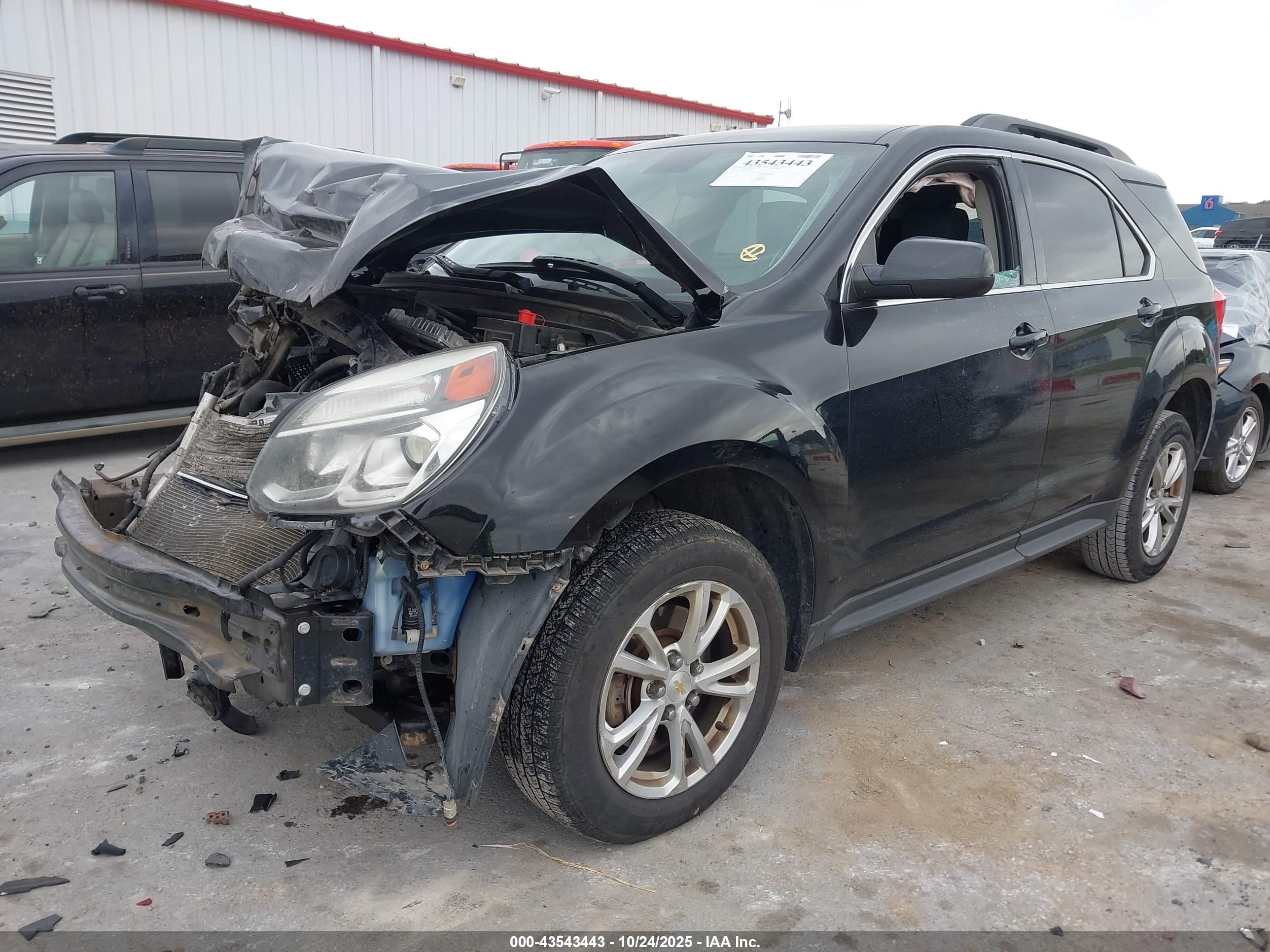CHEVROLET EQUINOX image 2