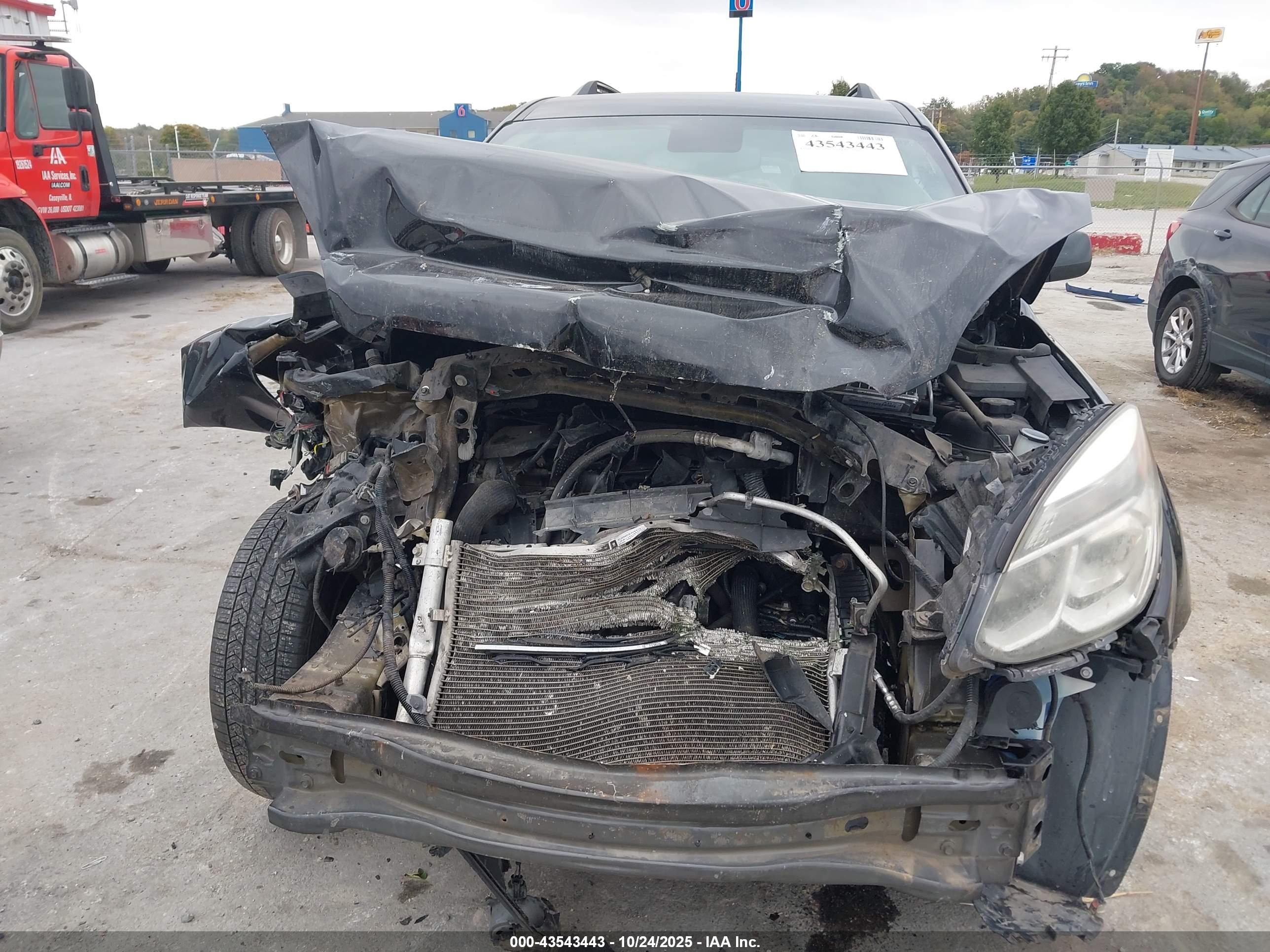 CHEVROLET EQUINOX image 6