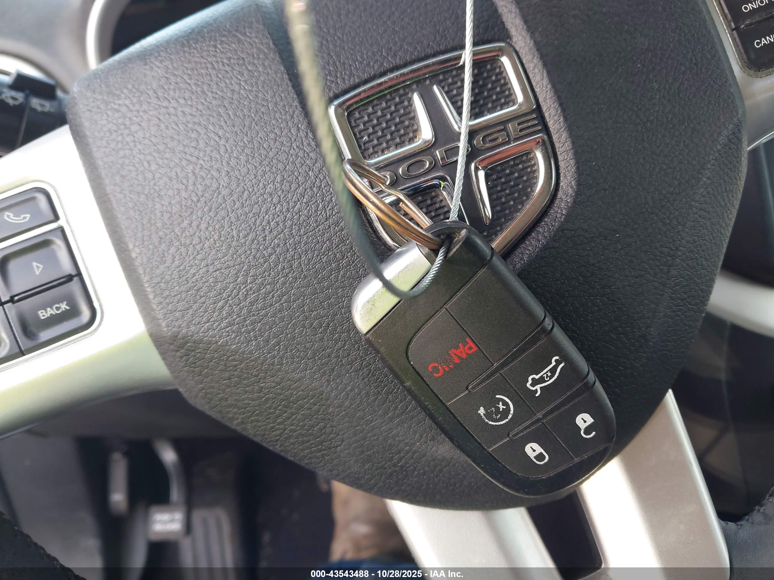 DODGE JOURNEY image 11