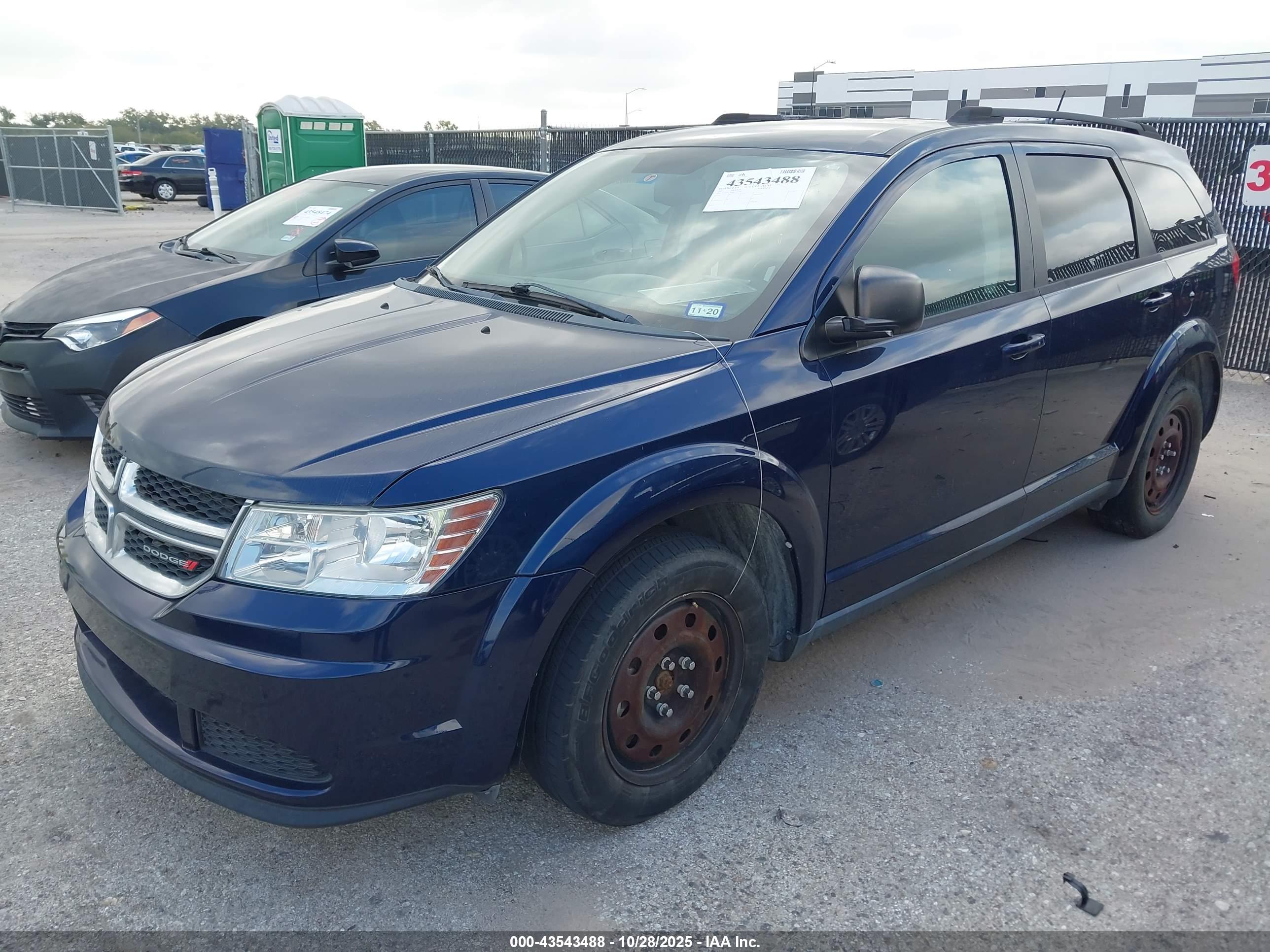 DODGE JOURNEY image 2
