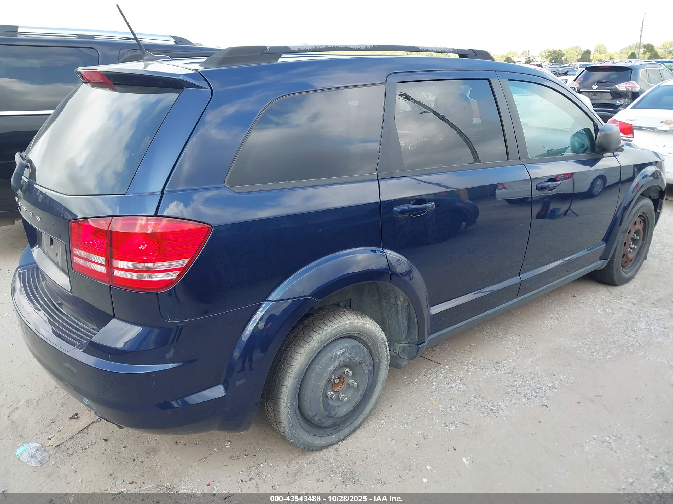 DODGE JOURNEY image 4