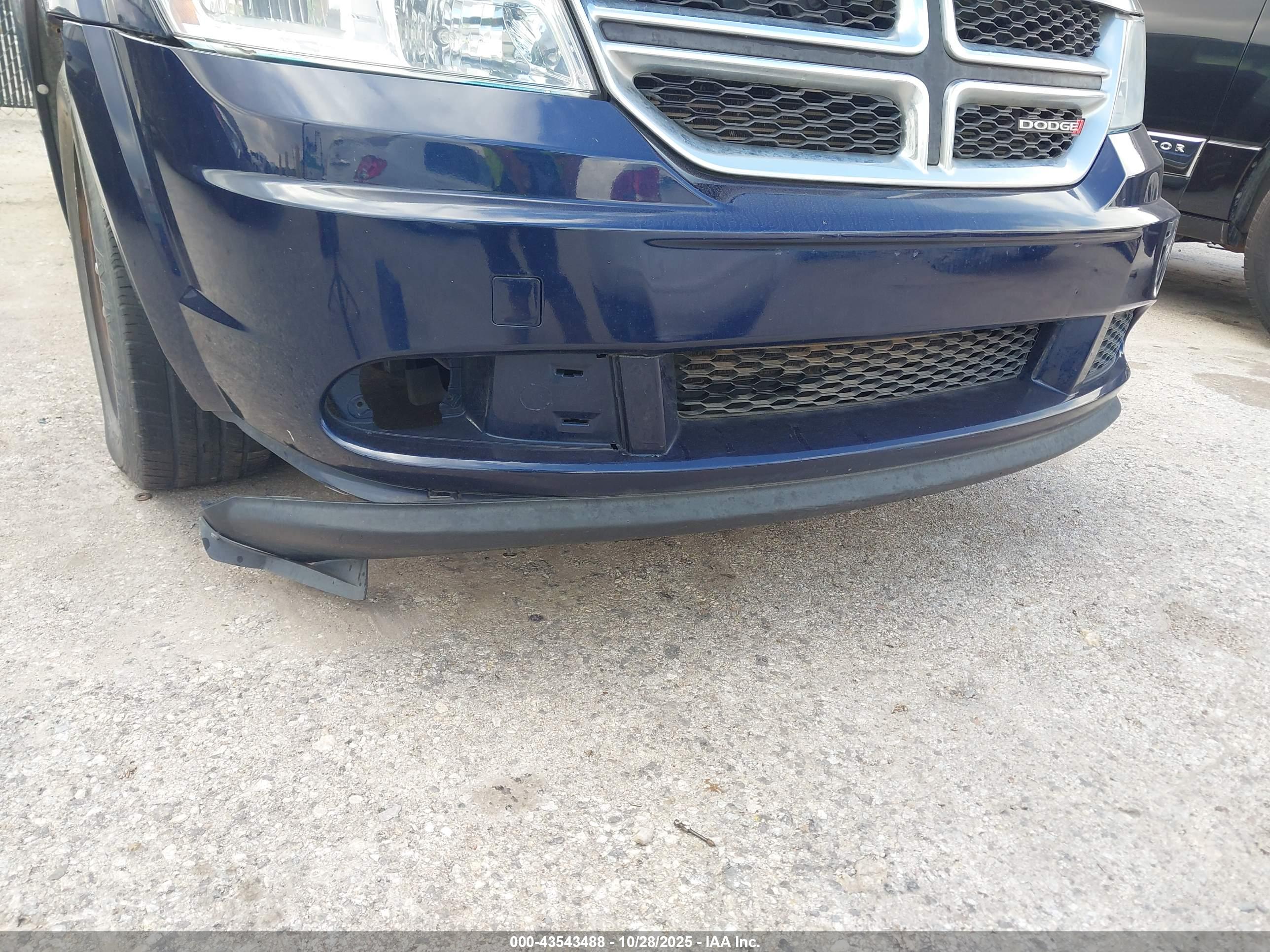 DODGE JOURNEY image 6