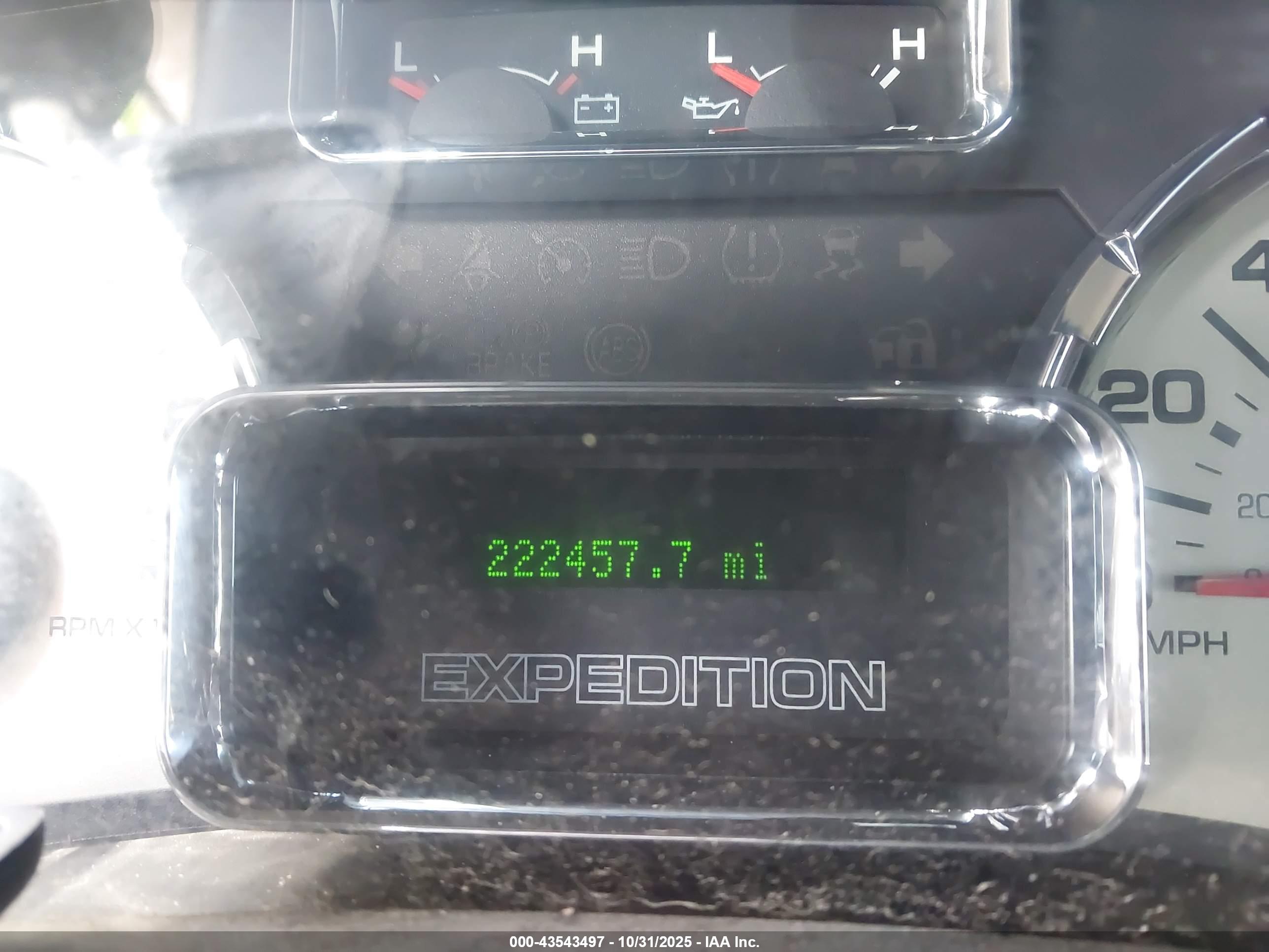 FORD EXPEDITION image 7