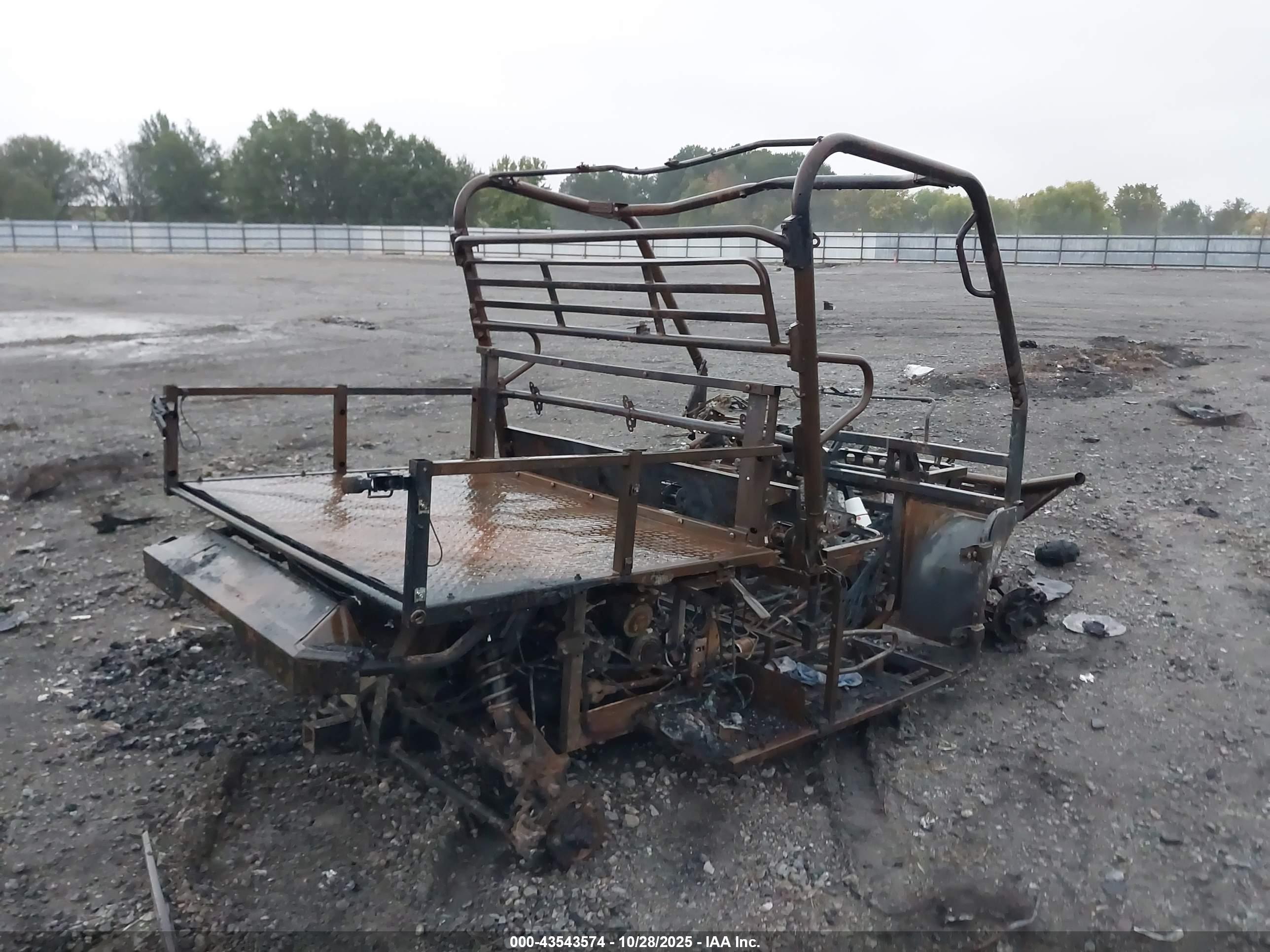 KAWASAKI KAF820 image 4