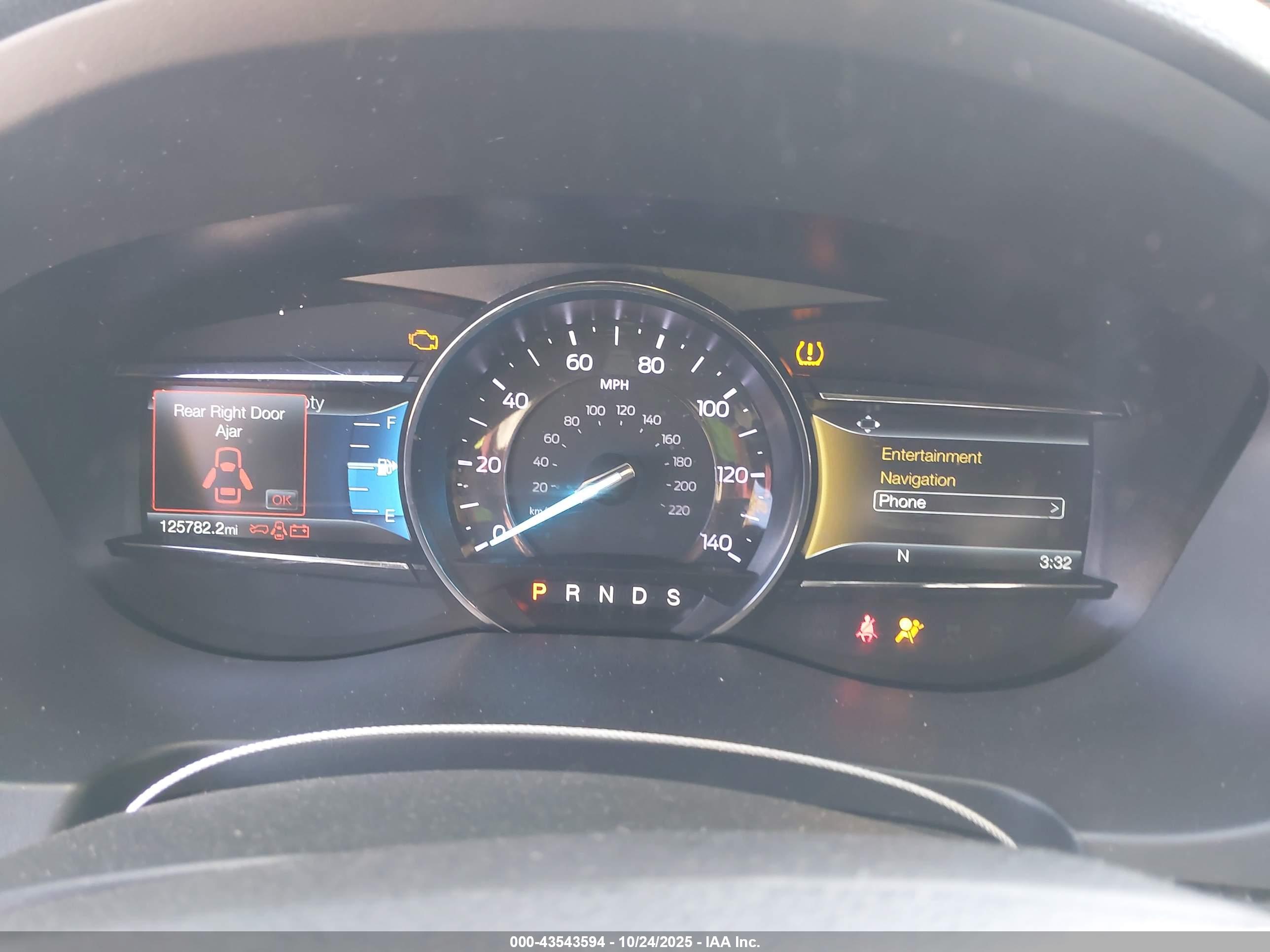 FORD EXPLORER image 7