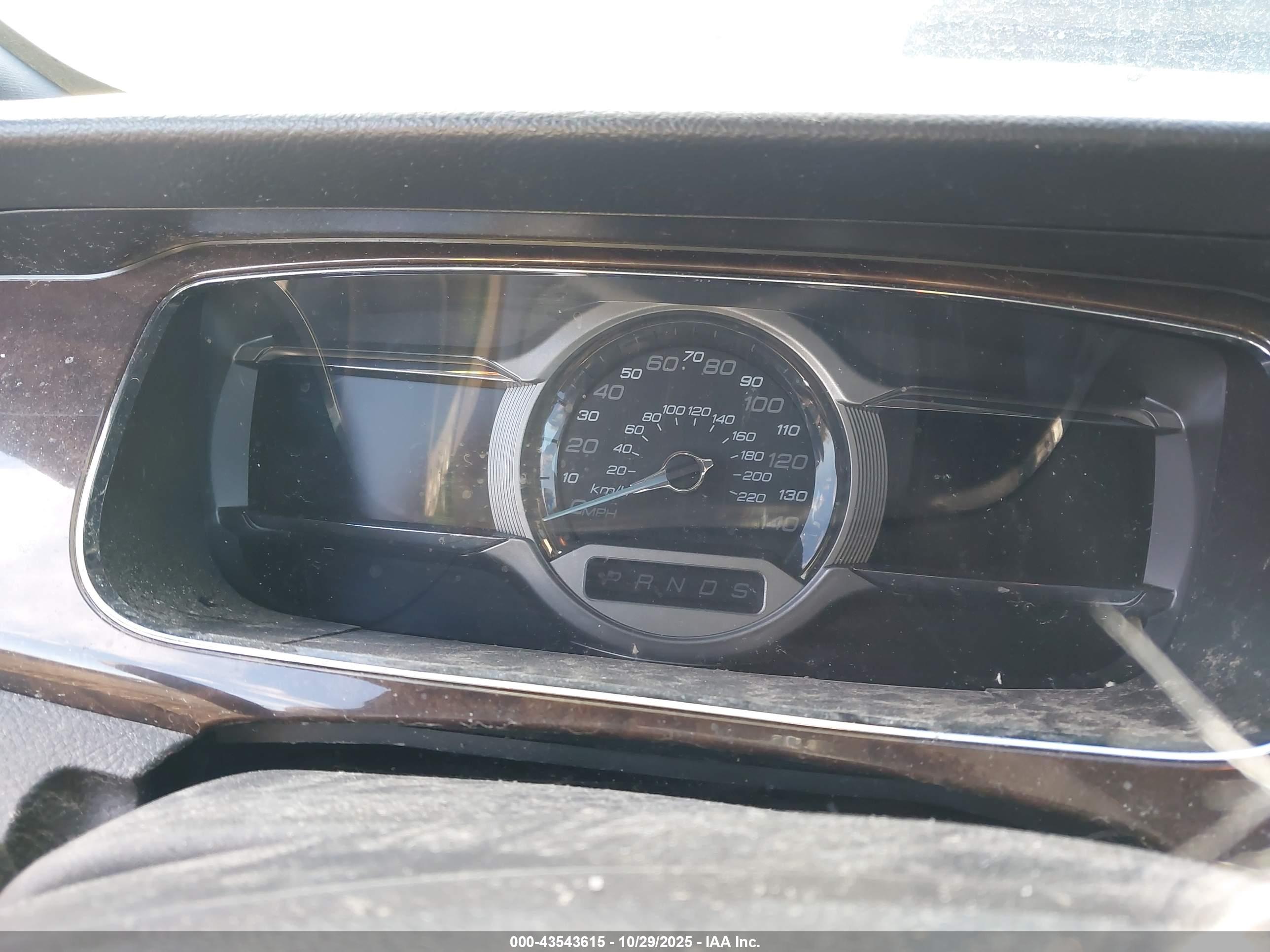 FORD TAURUS image 7
