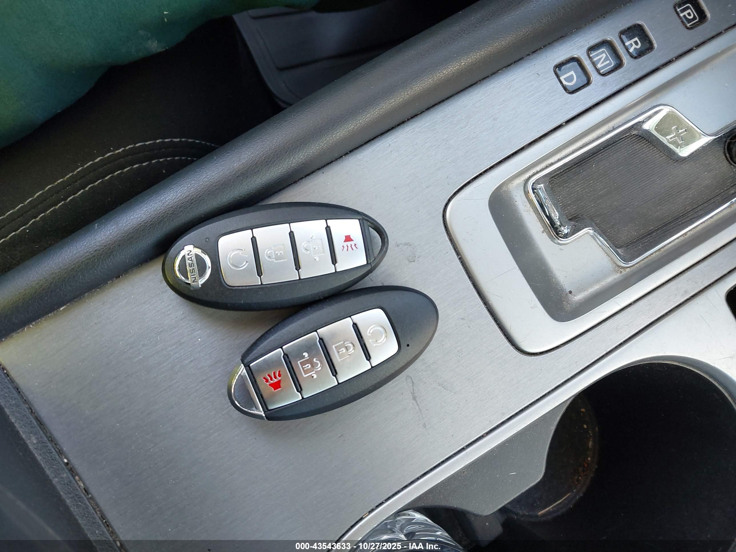 NISSAN MURANO image 11