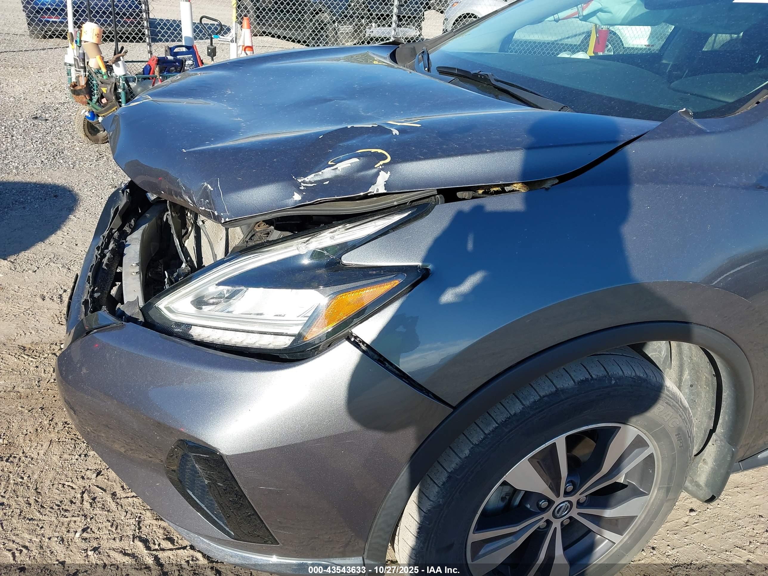 NISSAN MURANO image 6