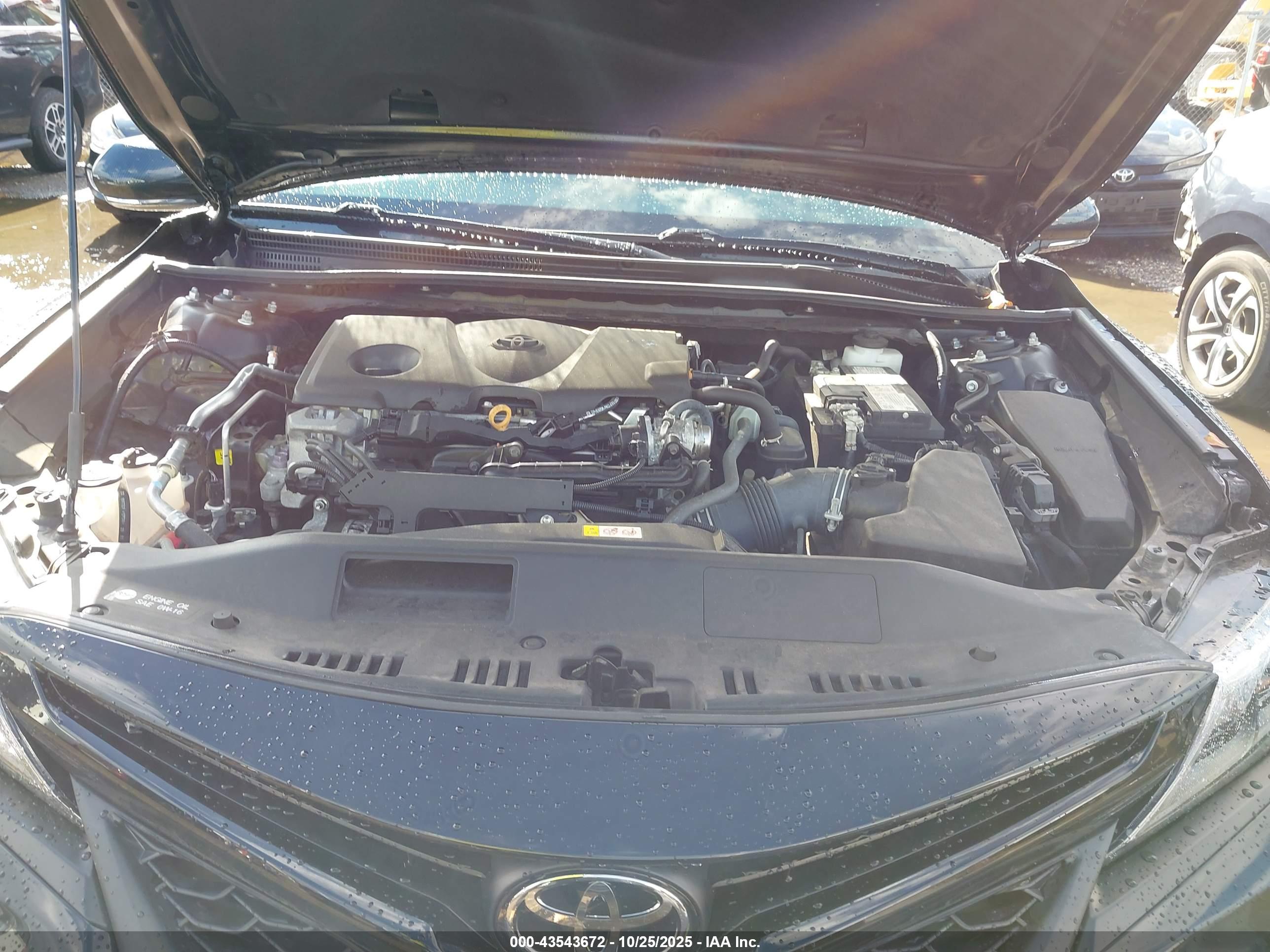 TOYOTA CAMRY image 10