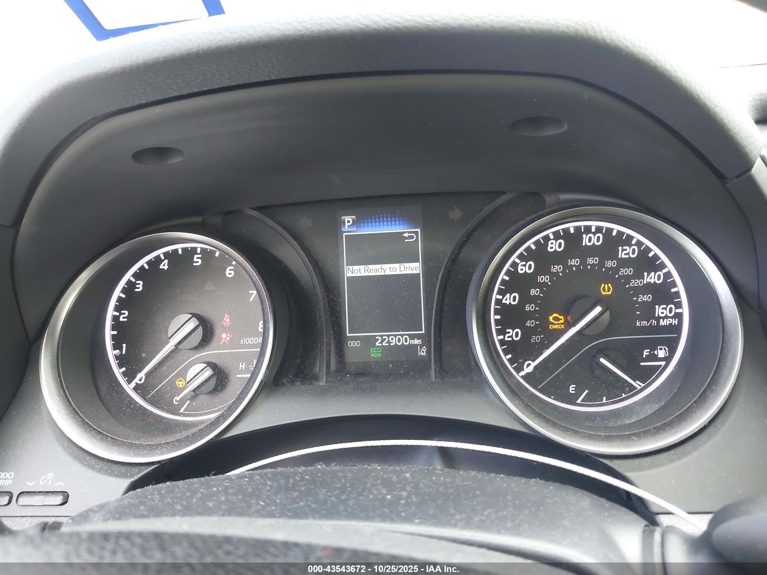 TOYOTA CAMRY image 7