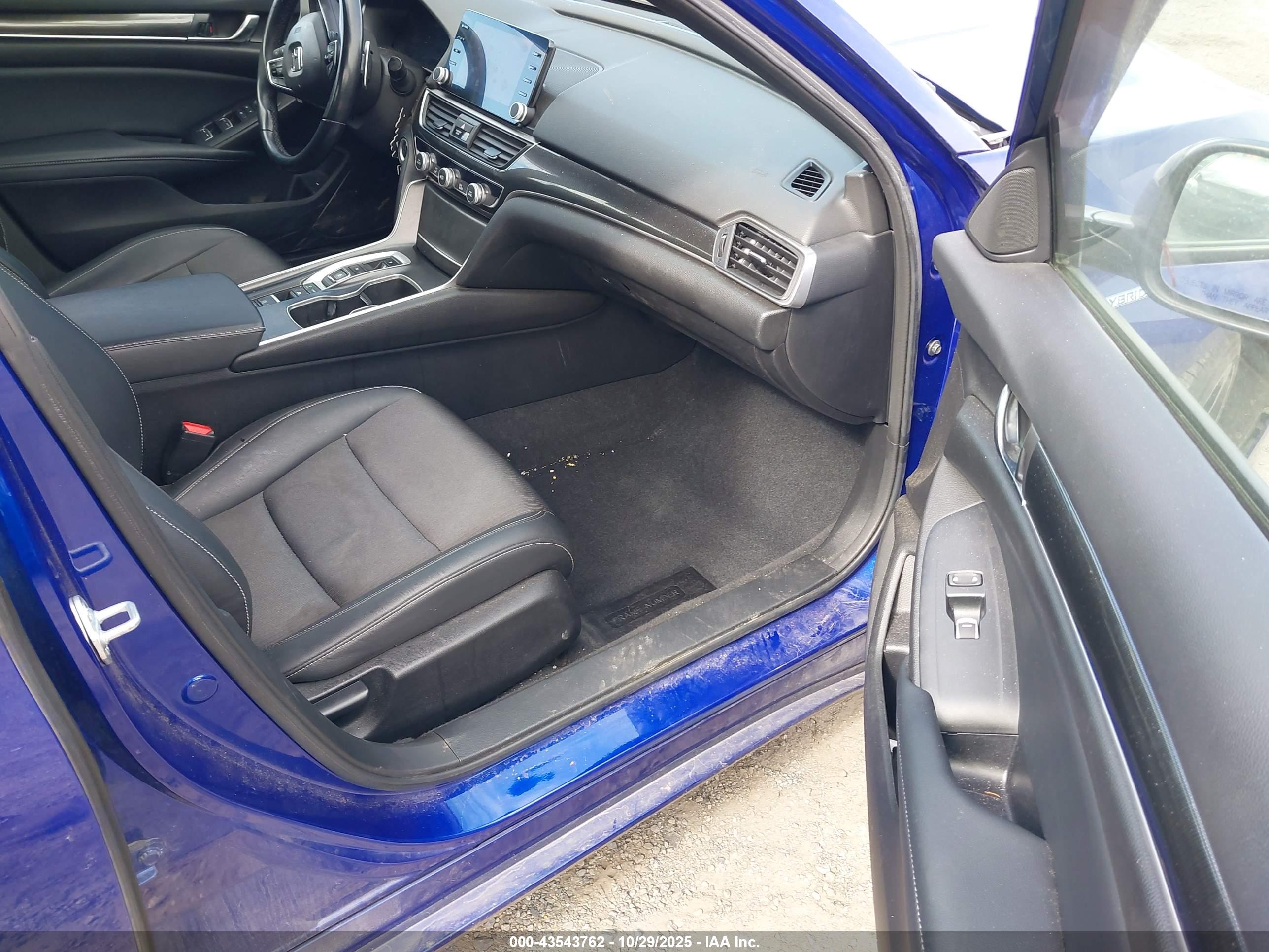 HONDA ACCORD image 5