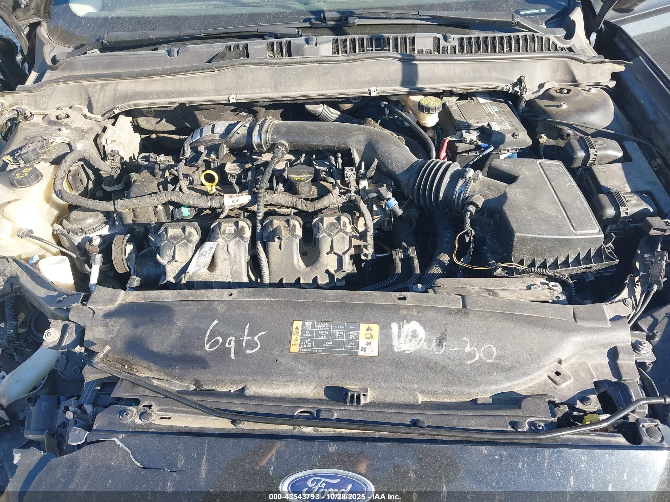 FORD FUSION image 10