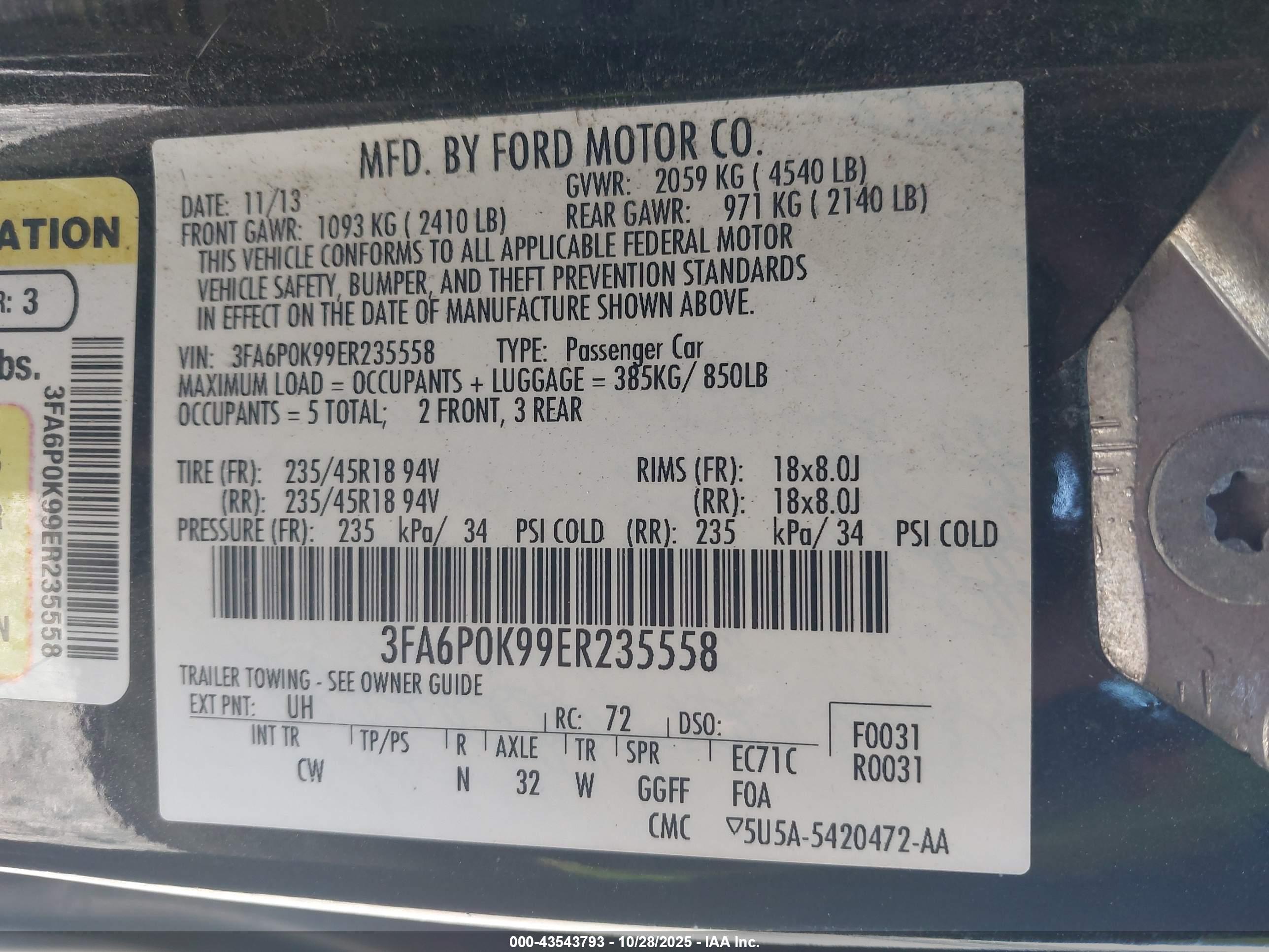 FORD FUSION image 9