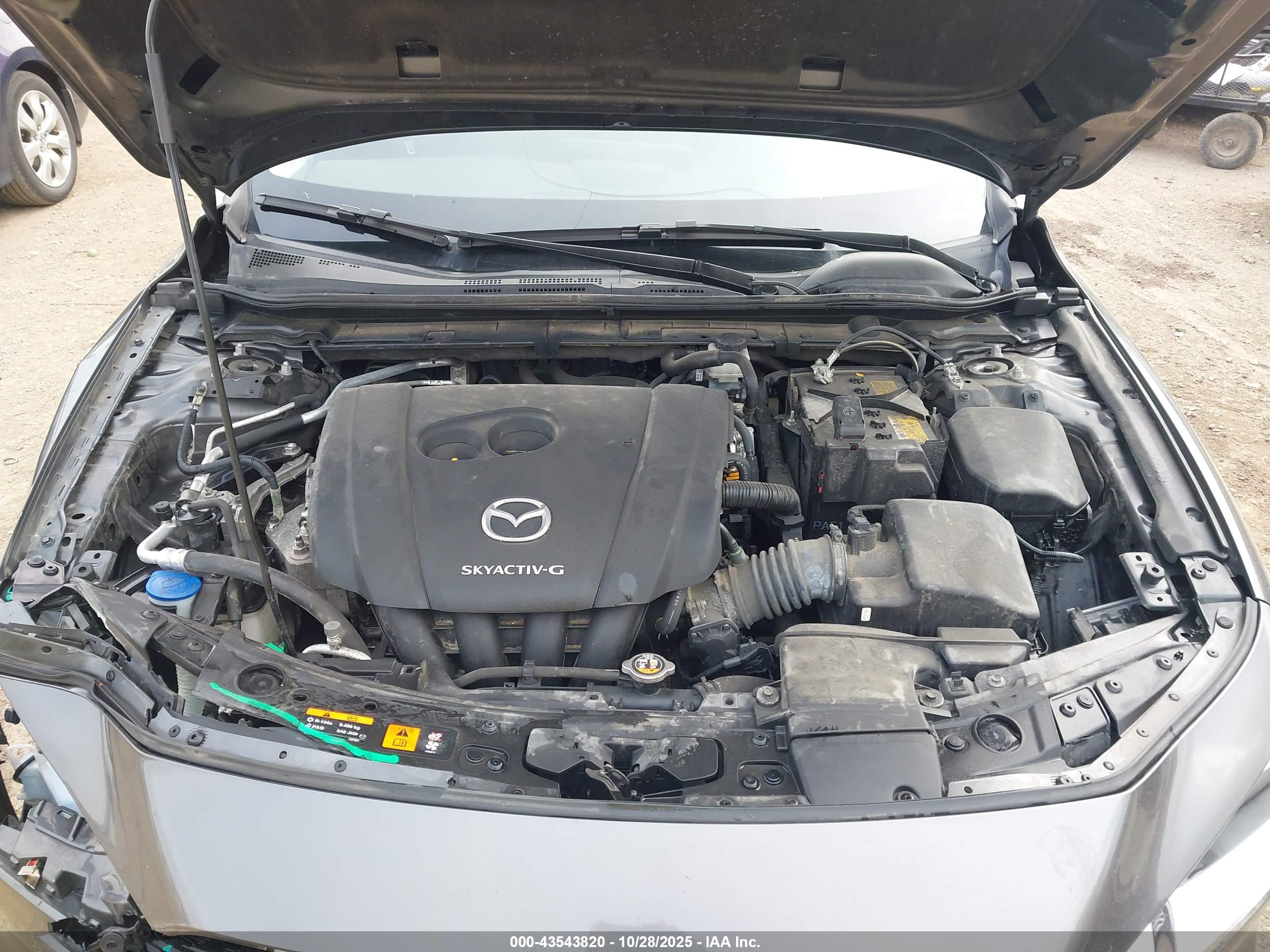 MAZDA MAZDA3 image 10