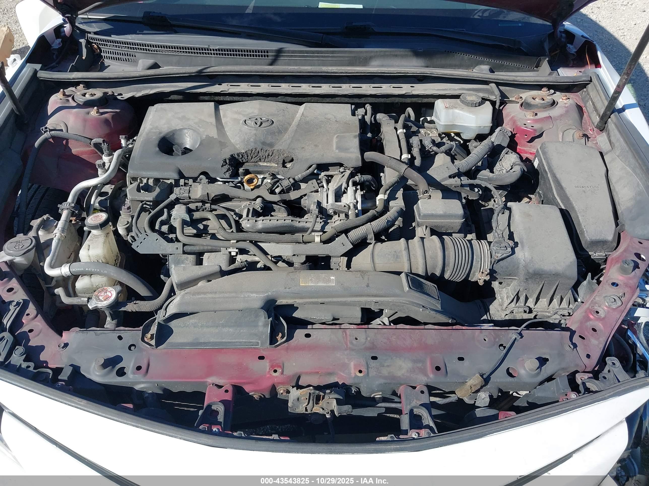 TOYOTA CAMRY image 10