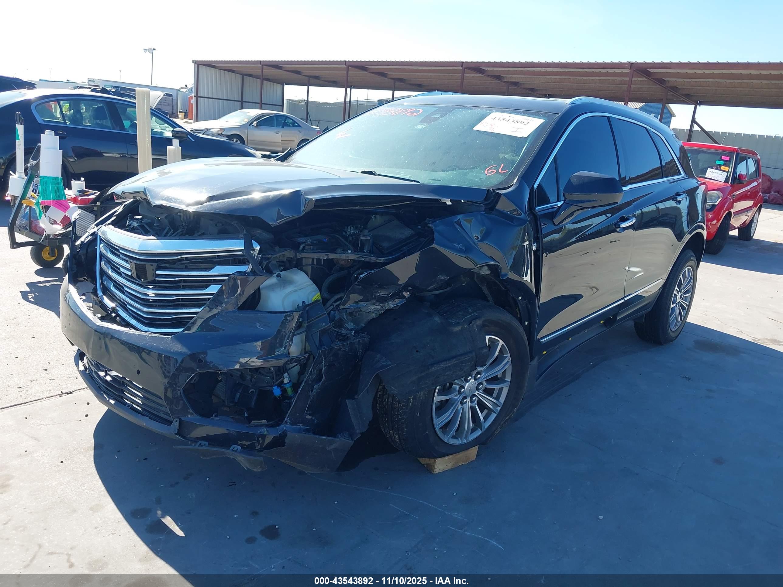 CADILLAC XT5 image 2
