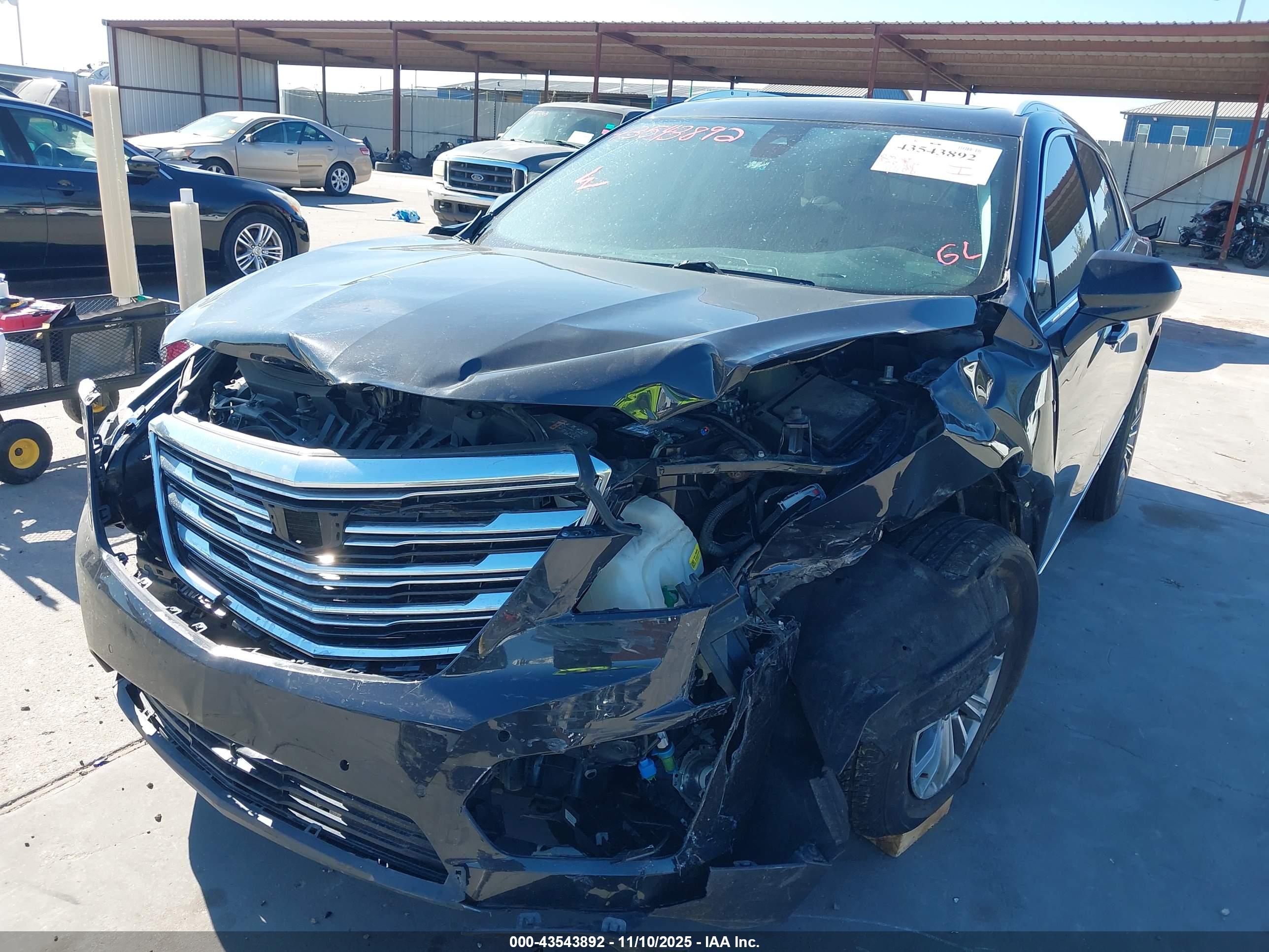 CADILLAC XT5 image 6